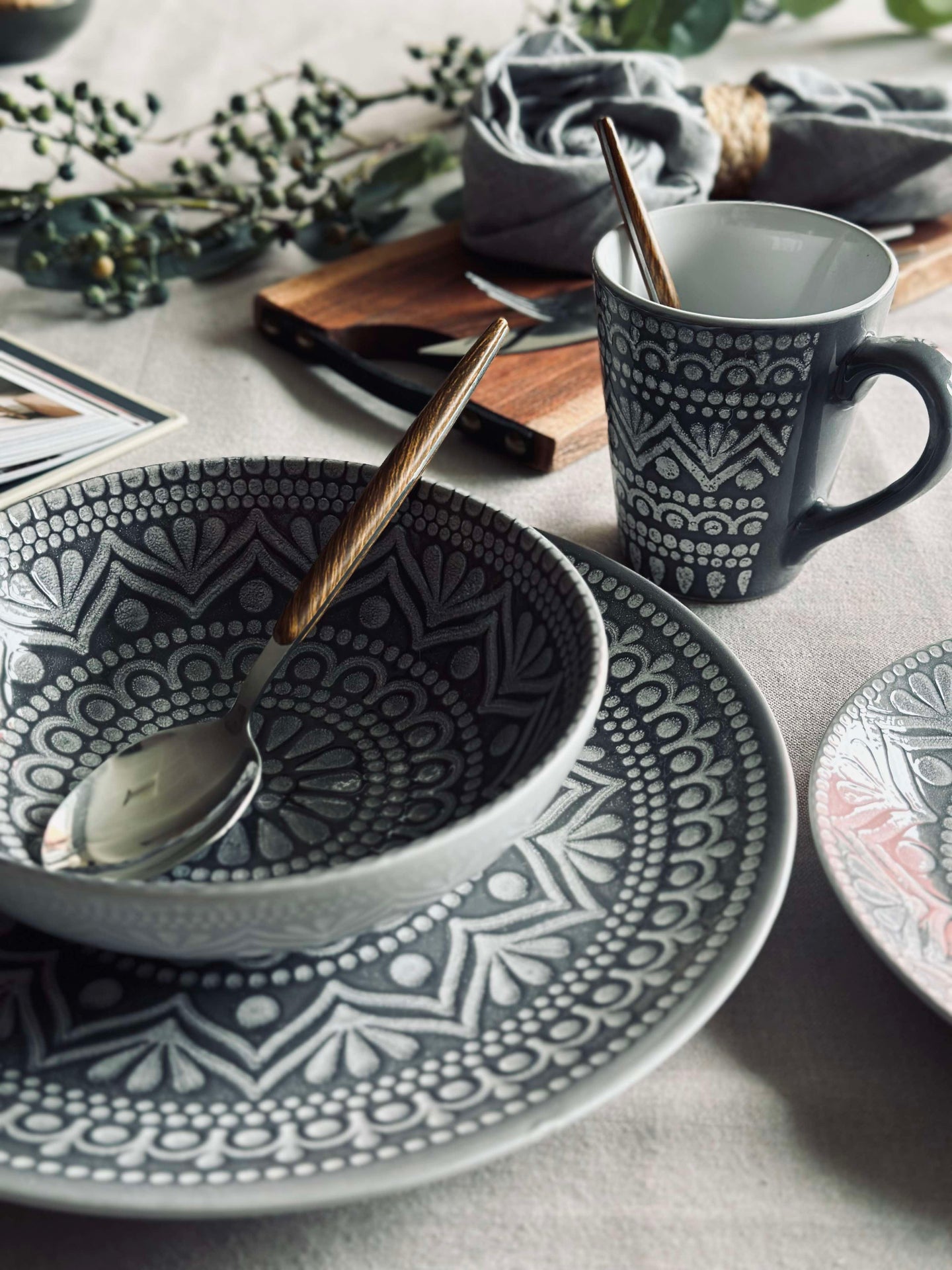 Krus India Stonewear - Grey