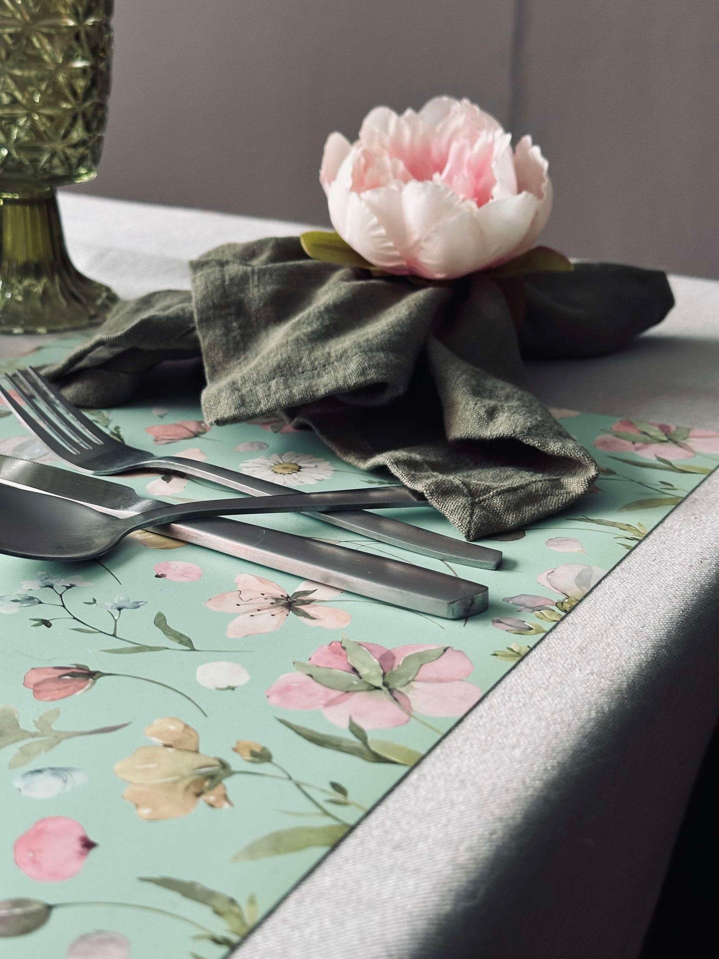 Dekkebrikke Flora - Dusty green