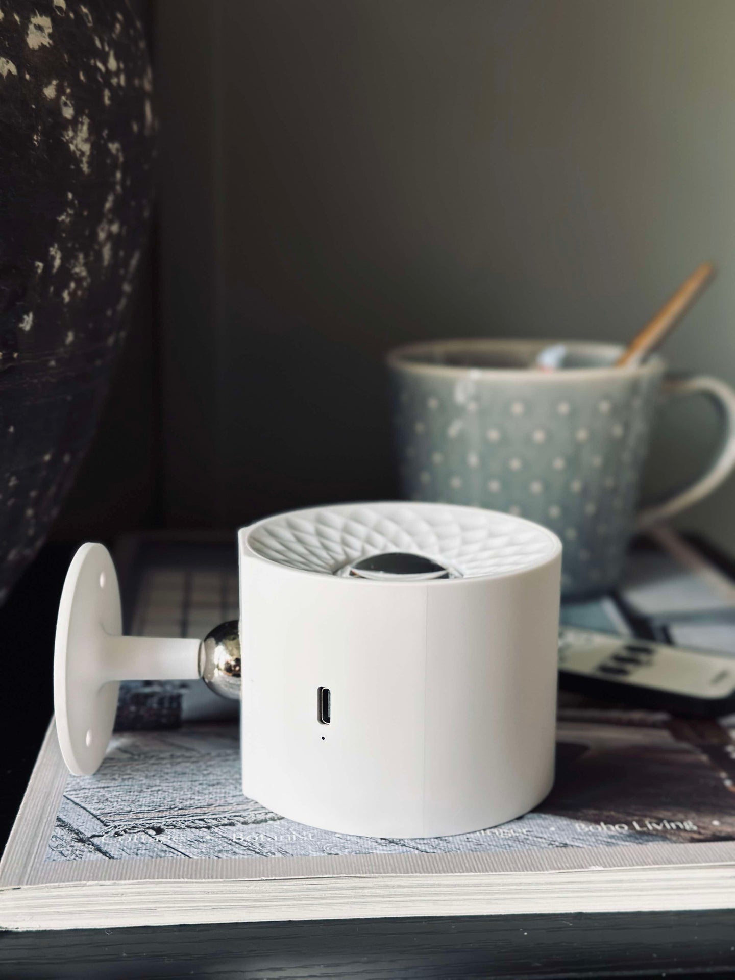 Vegglampe – Oppladbar med fjernkontroll