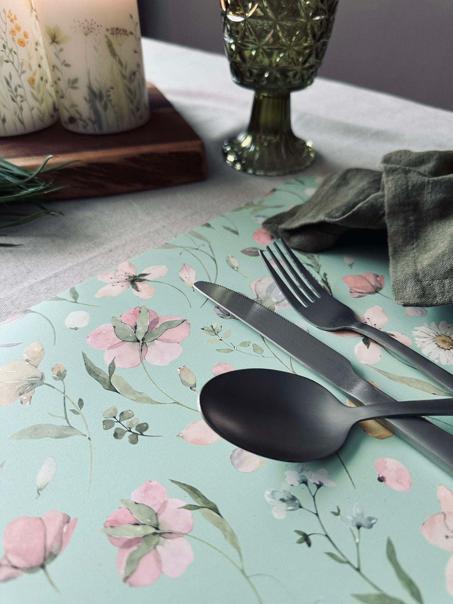 Dekkebrikke Flora - Dusty green