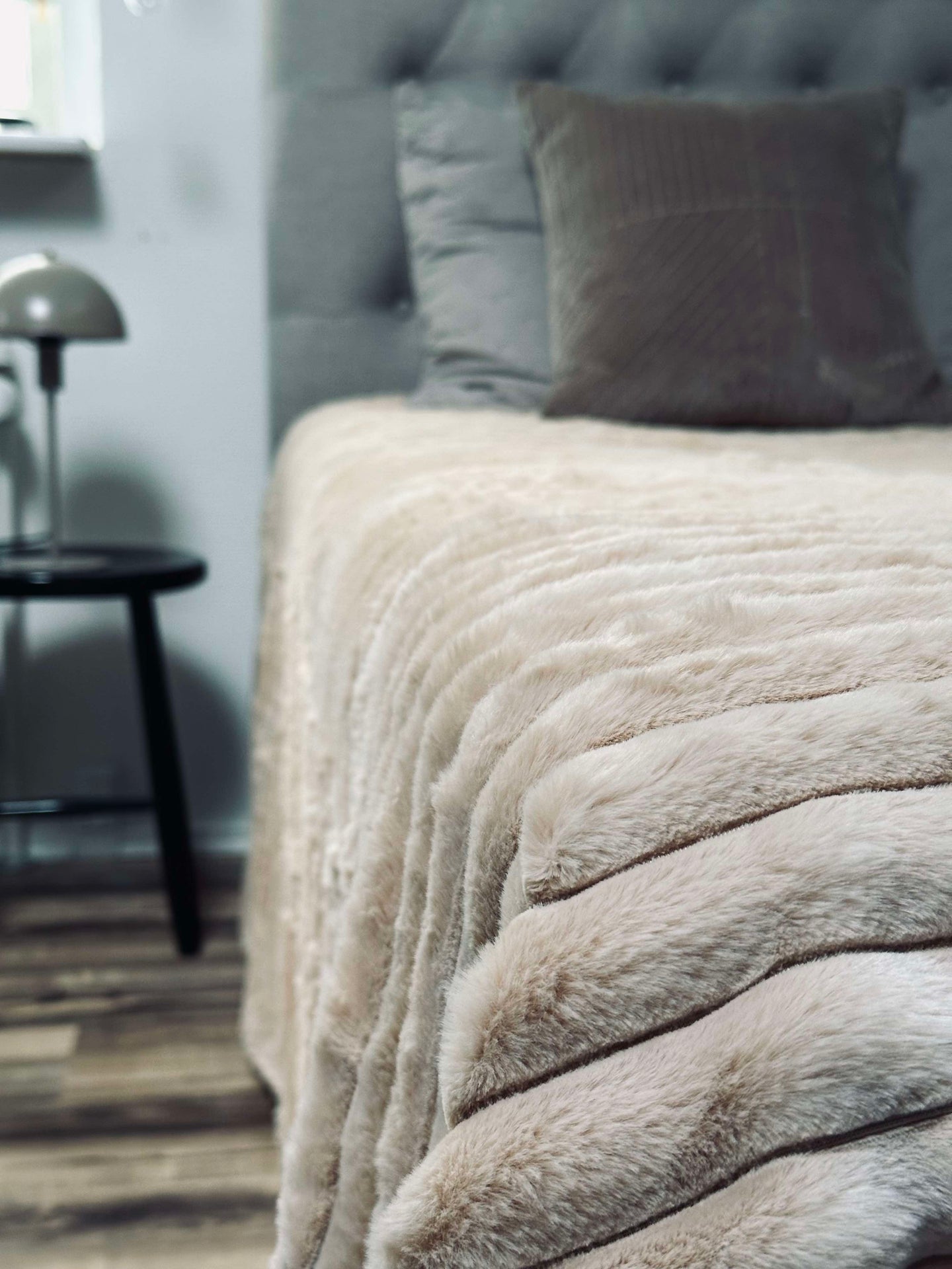 Sengeteppe STRIB - Creme
