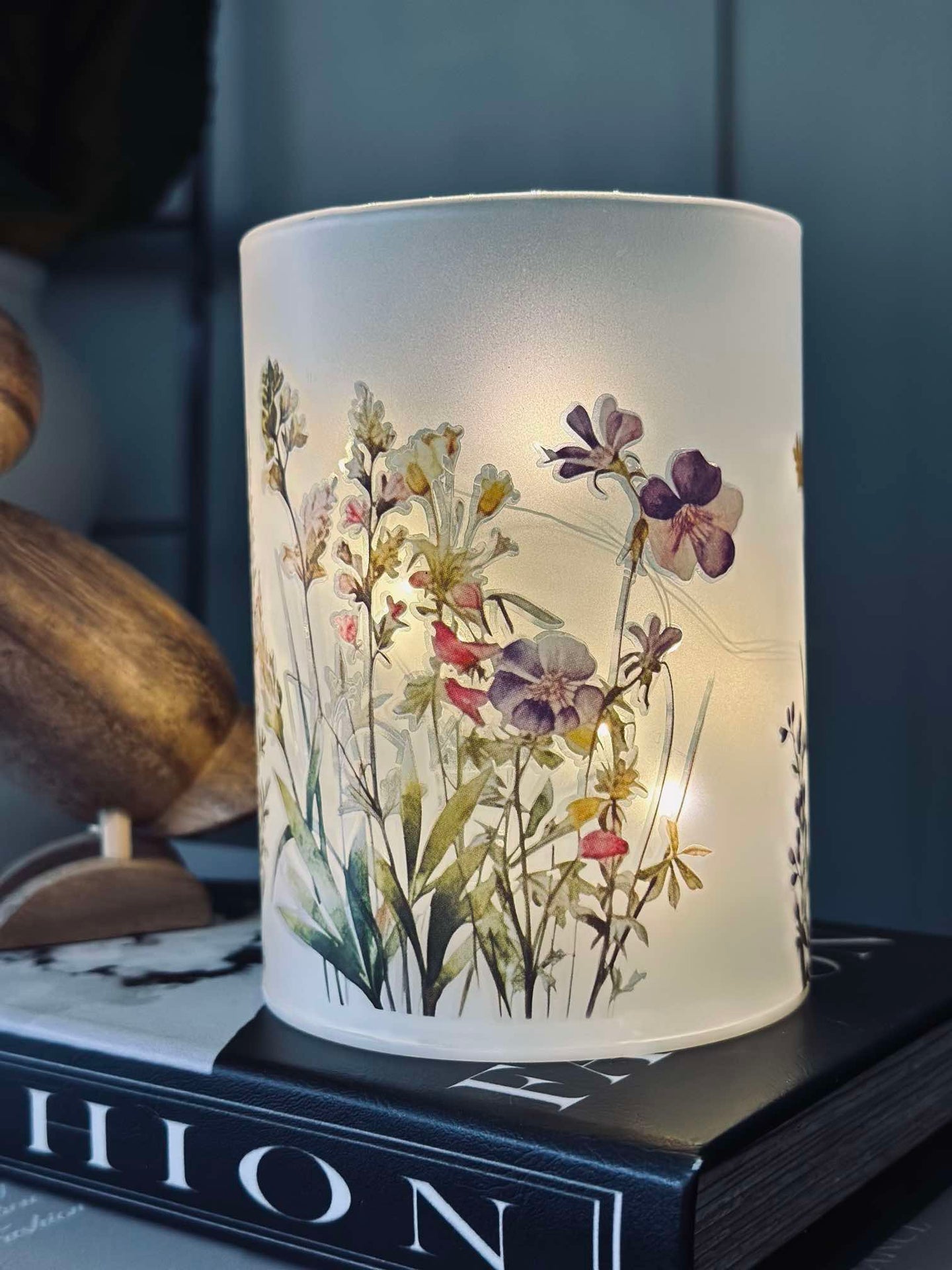 FLORA lys - Color