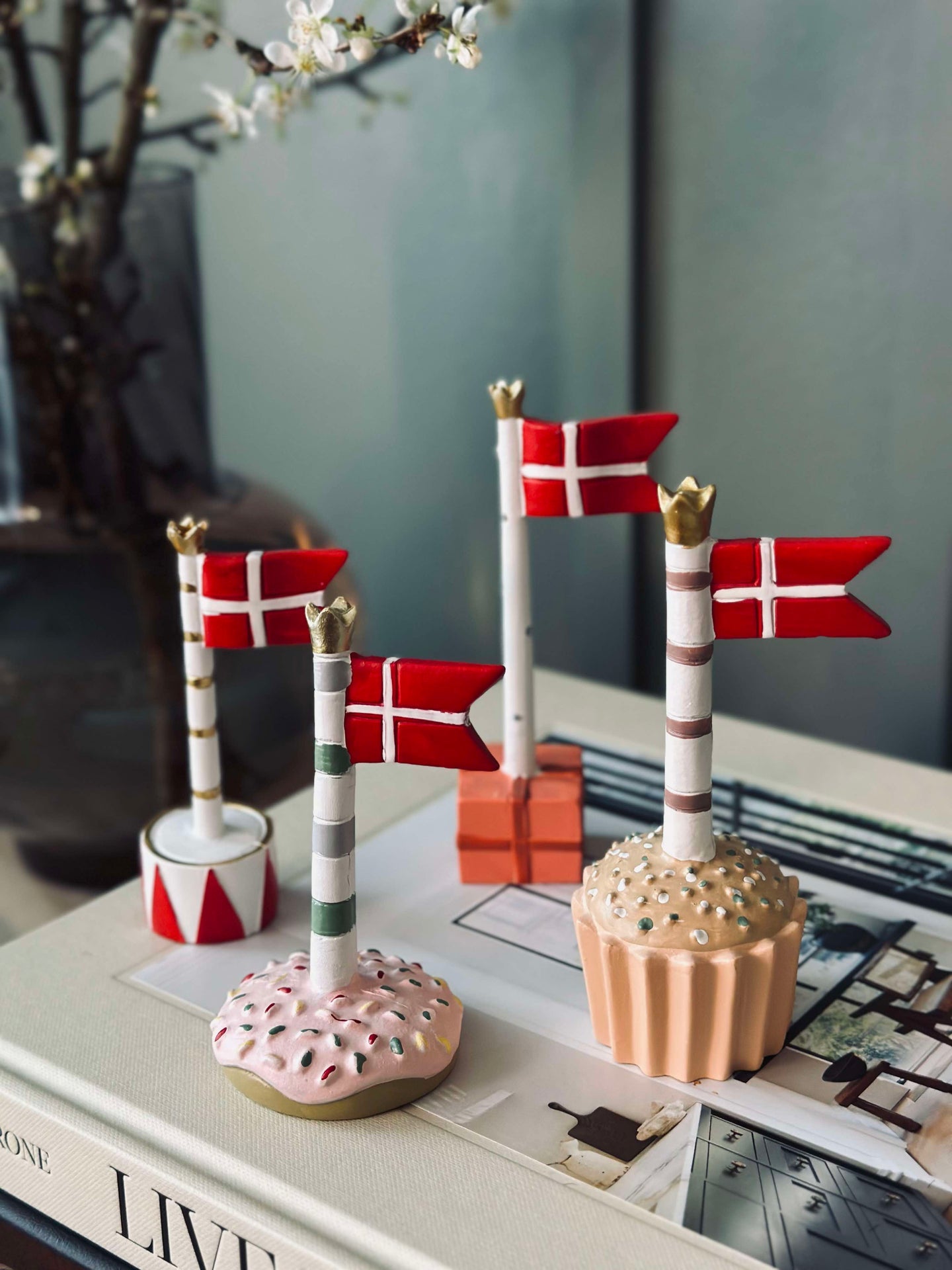 Flagg til bursdag - 2 stk.