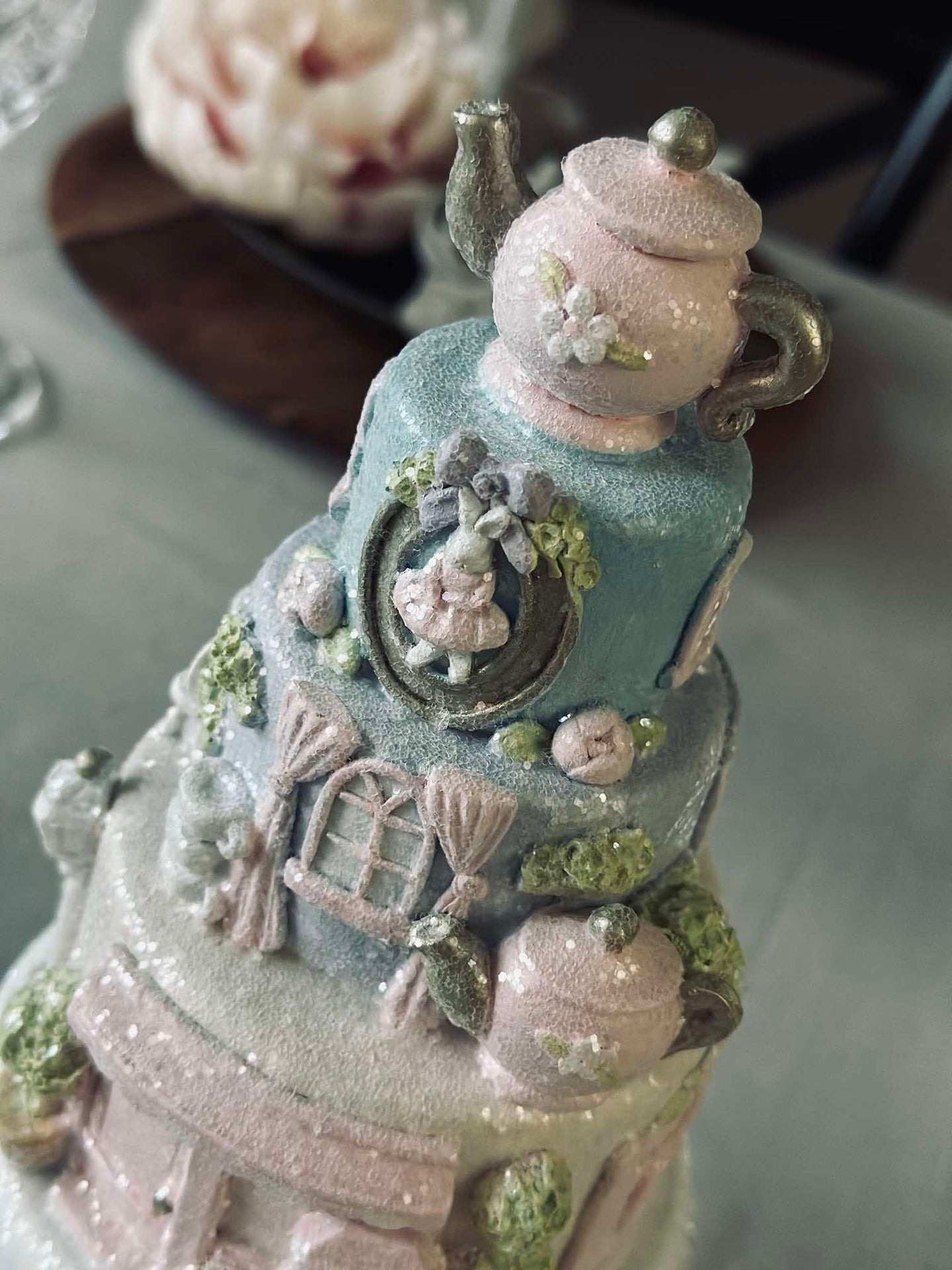 Kake med tekopp - Bordpynt