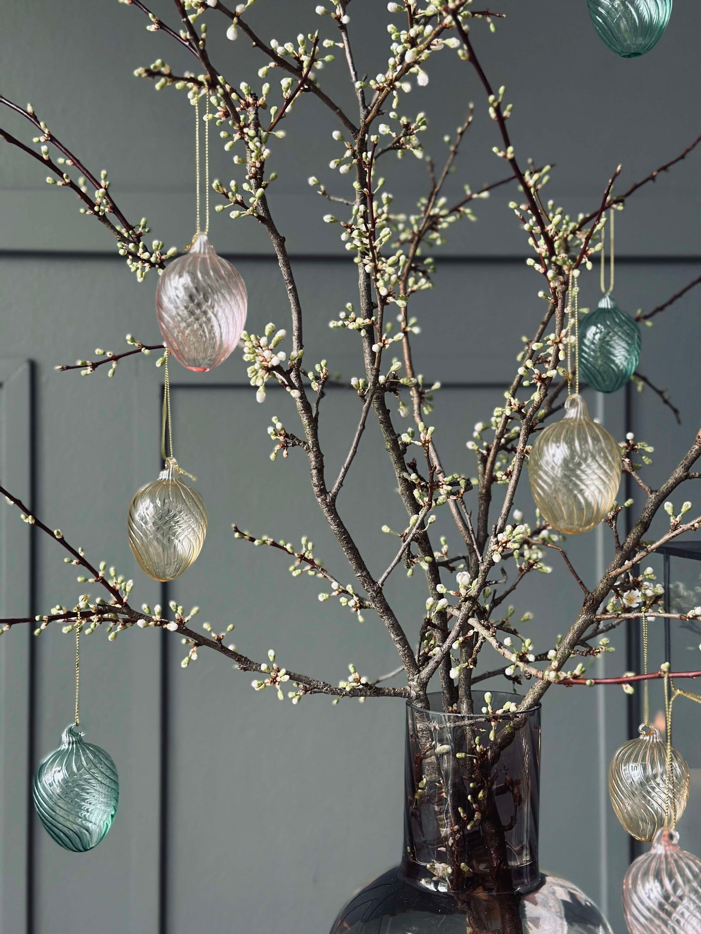 Oppheng Egg i glass m. striper - 3 stk. - Gul