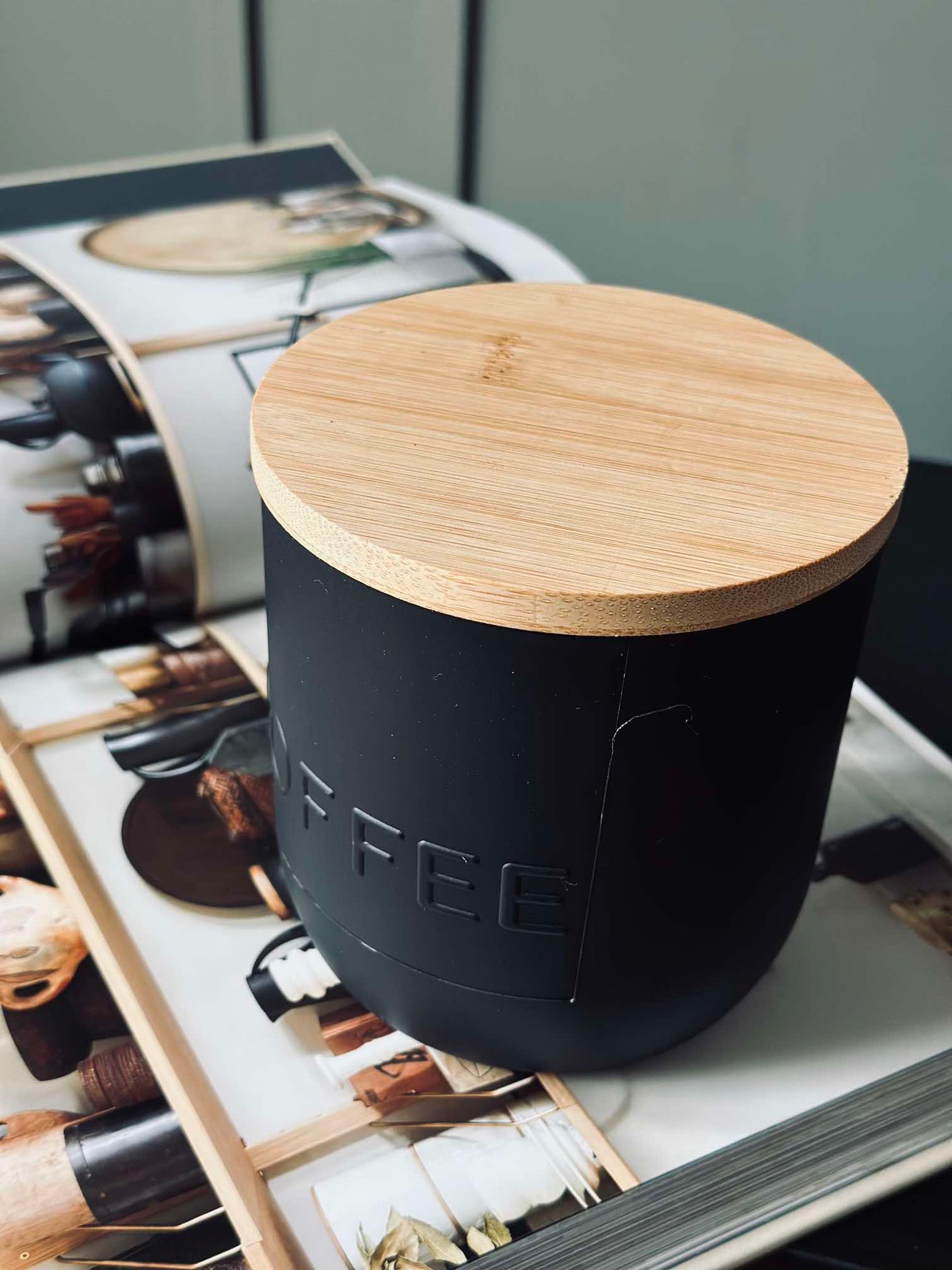 Oppbevaringskrukke med lokk - COFFEE