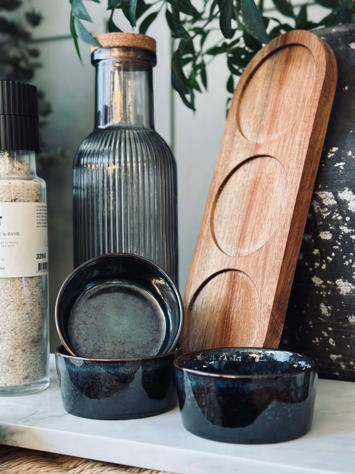 Tapas sett med 3 boller og fat - Steingods miks