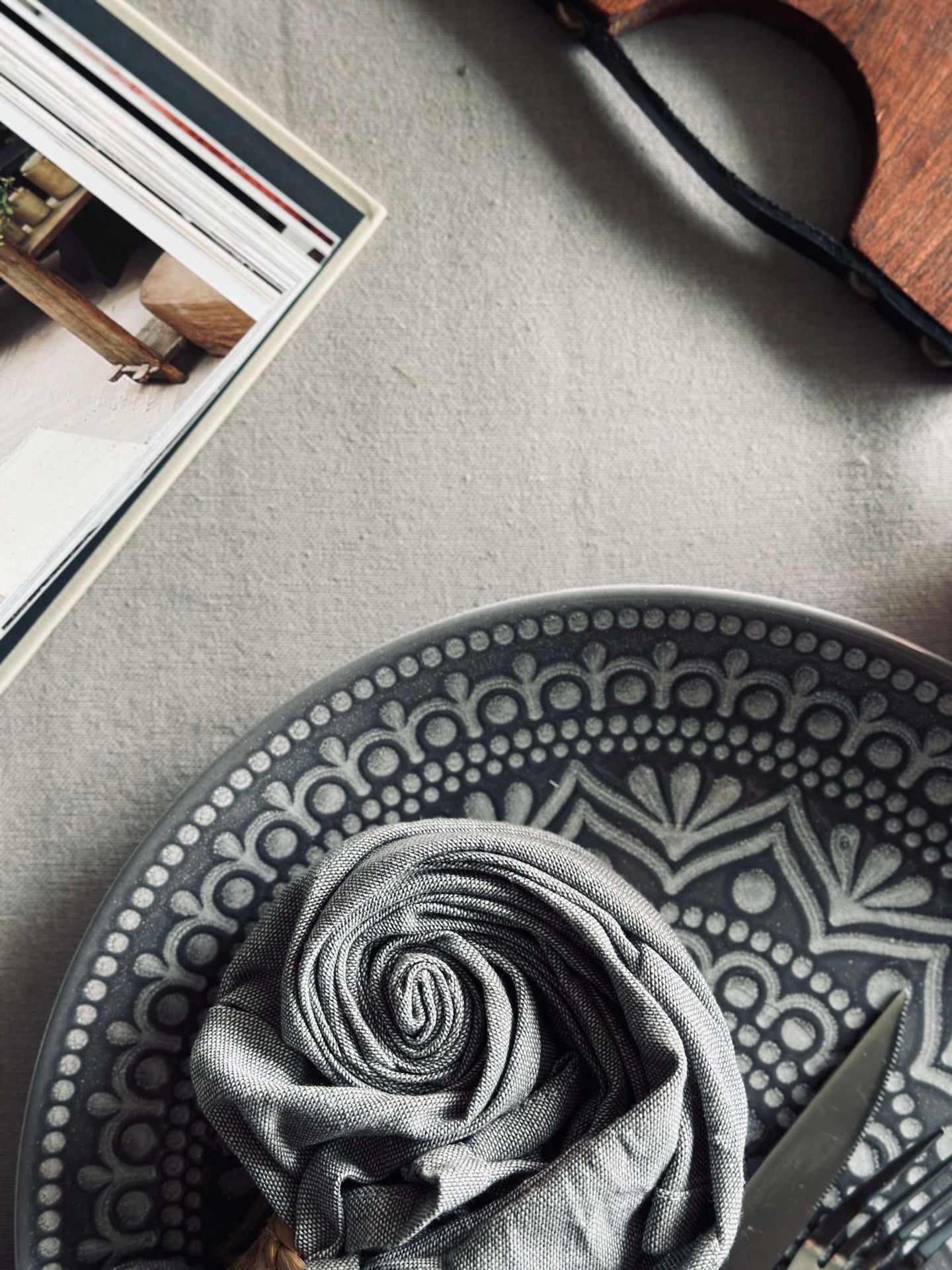 Tallerken India Stonewear 27cm - Grå