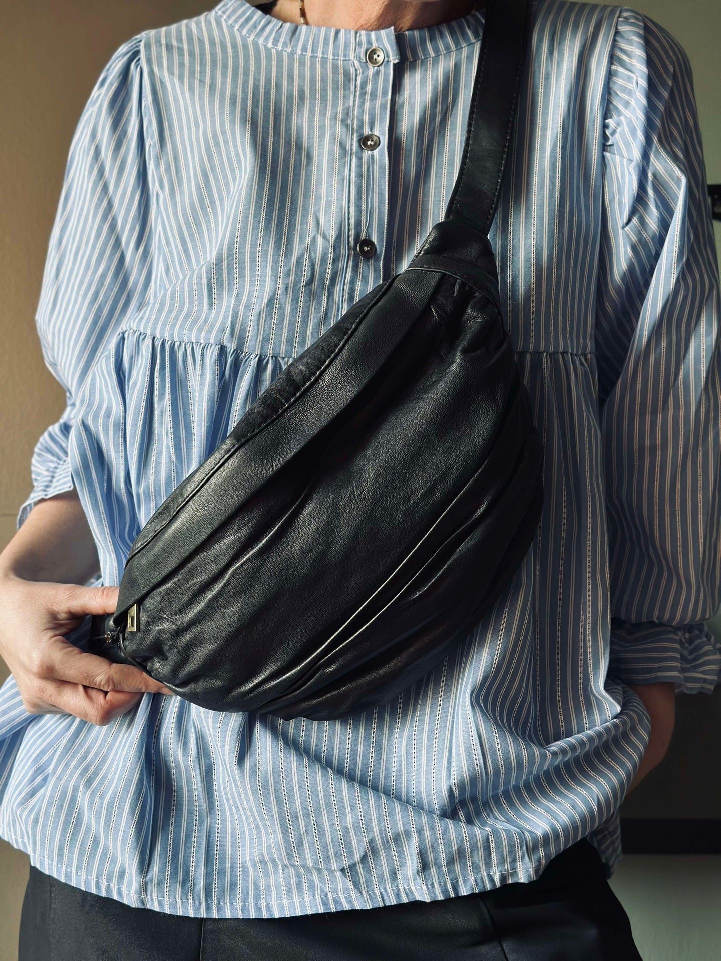 Bumbag Nero - Ultra soft leather