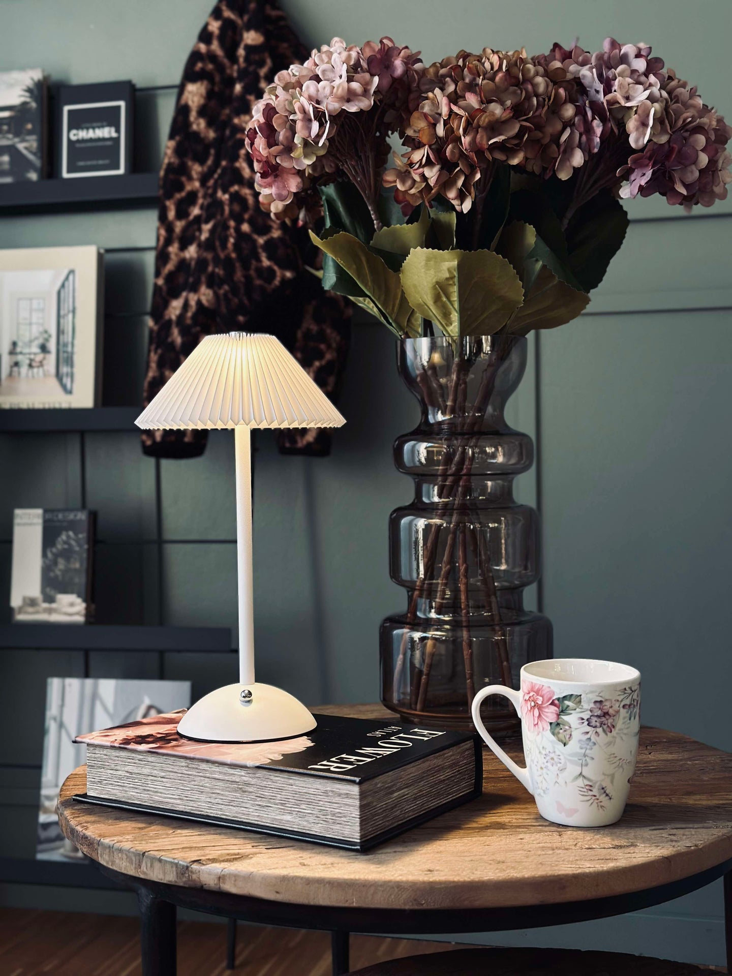 Touch Bordlampe Plissé Hvit