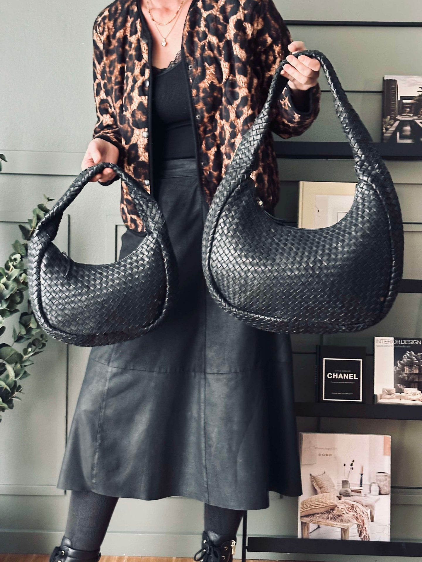 Elegant håndflettet skulderveske - Black
