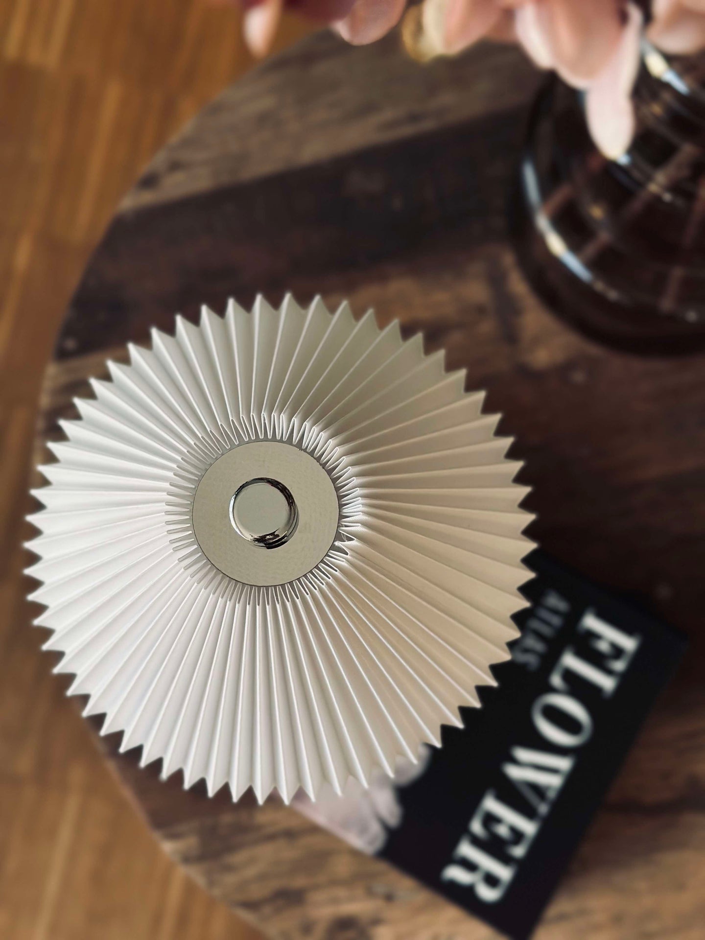 Touch Bordlampe Plissé Hvit