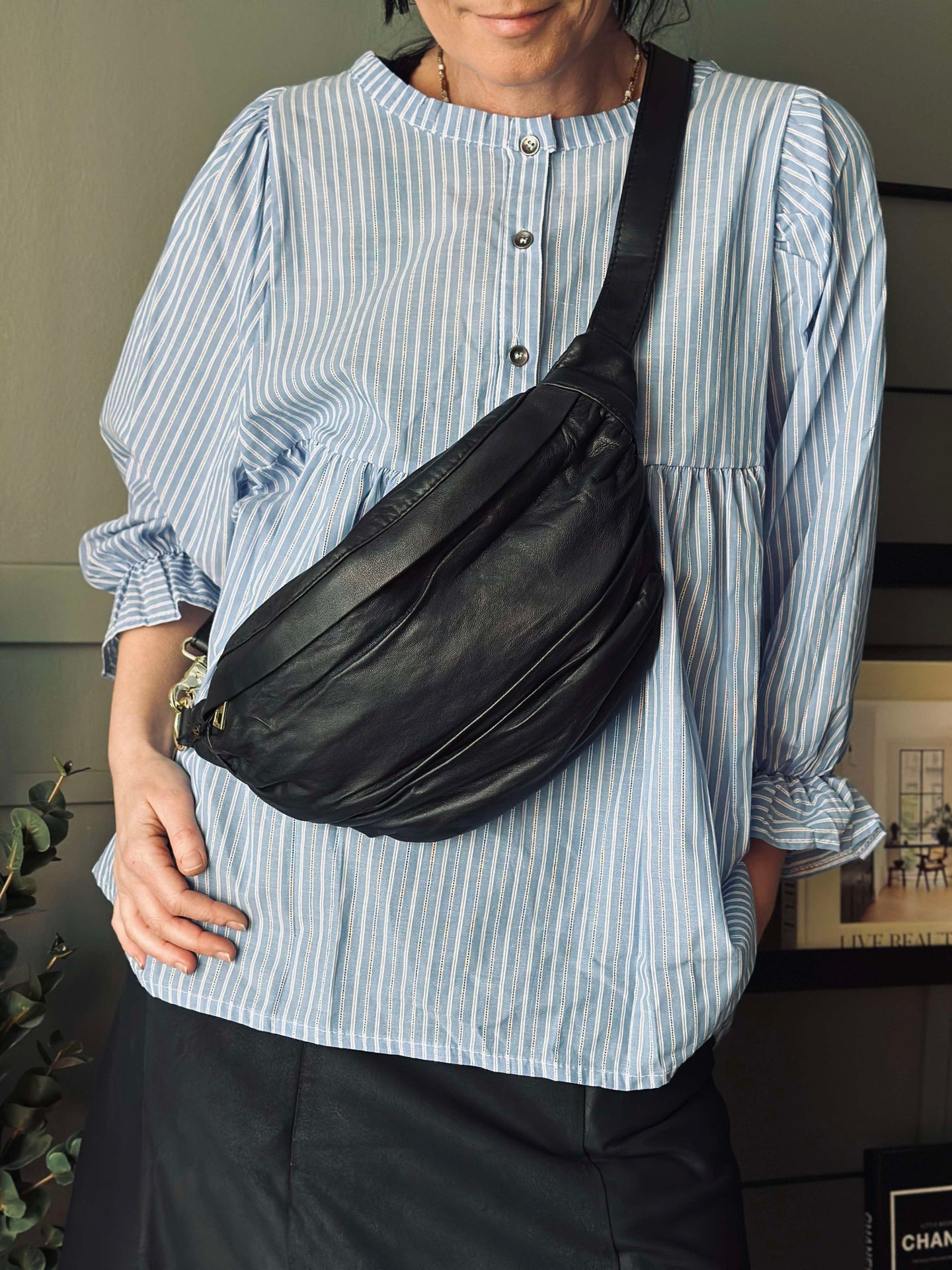 Bumbag Nero - Ultra soft leather