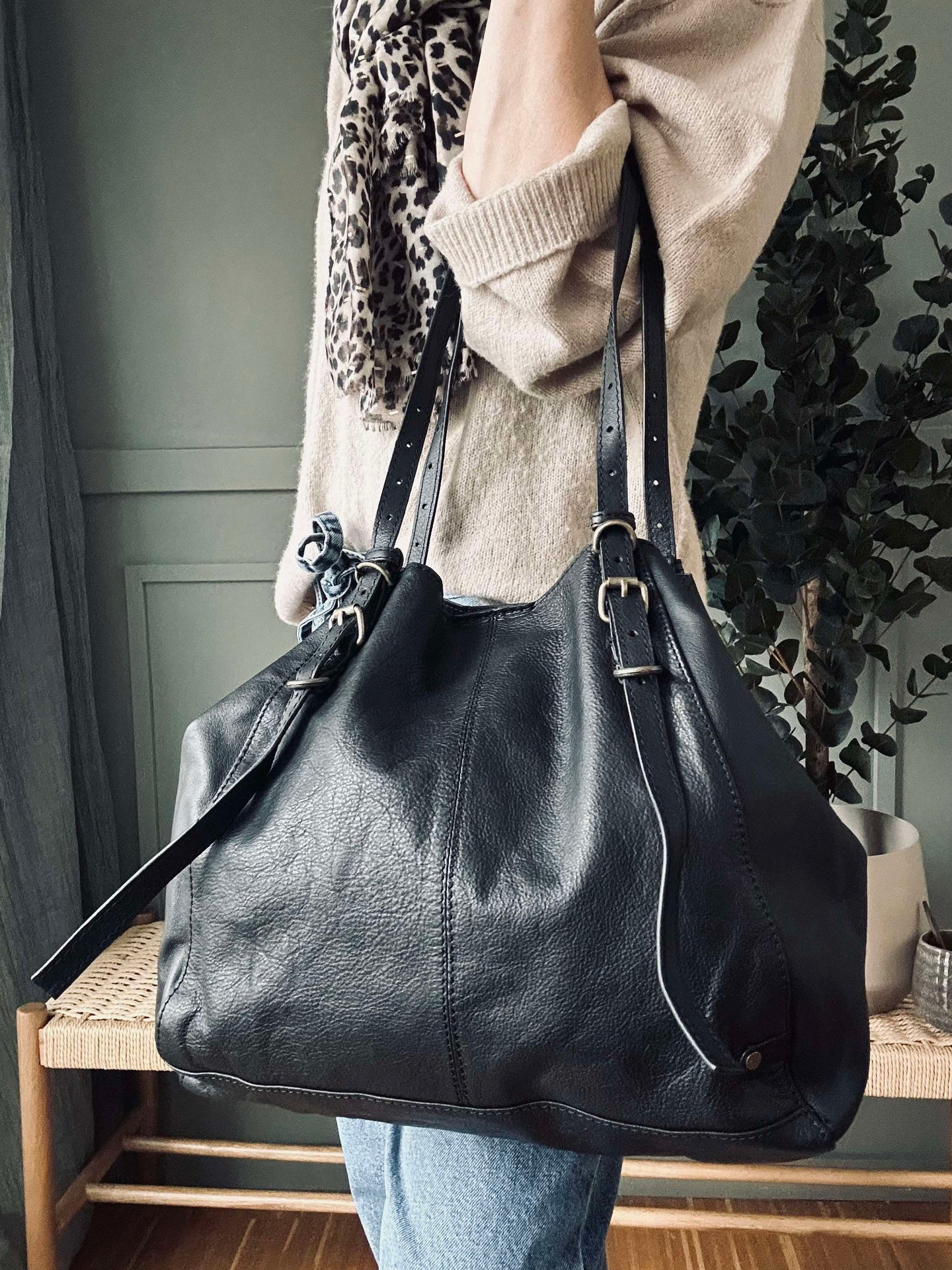 Shopper Ella Black