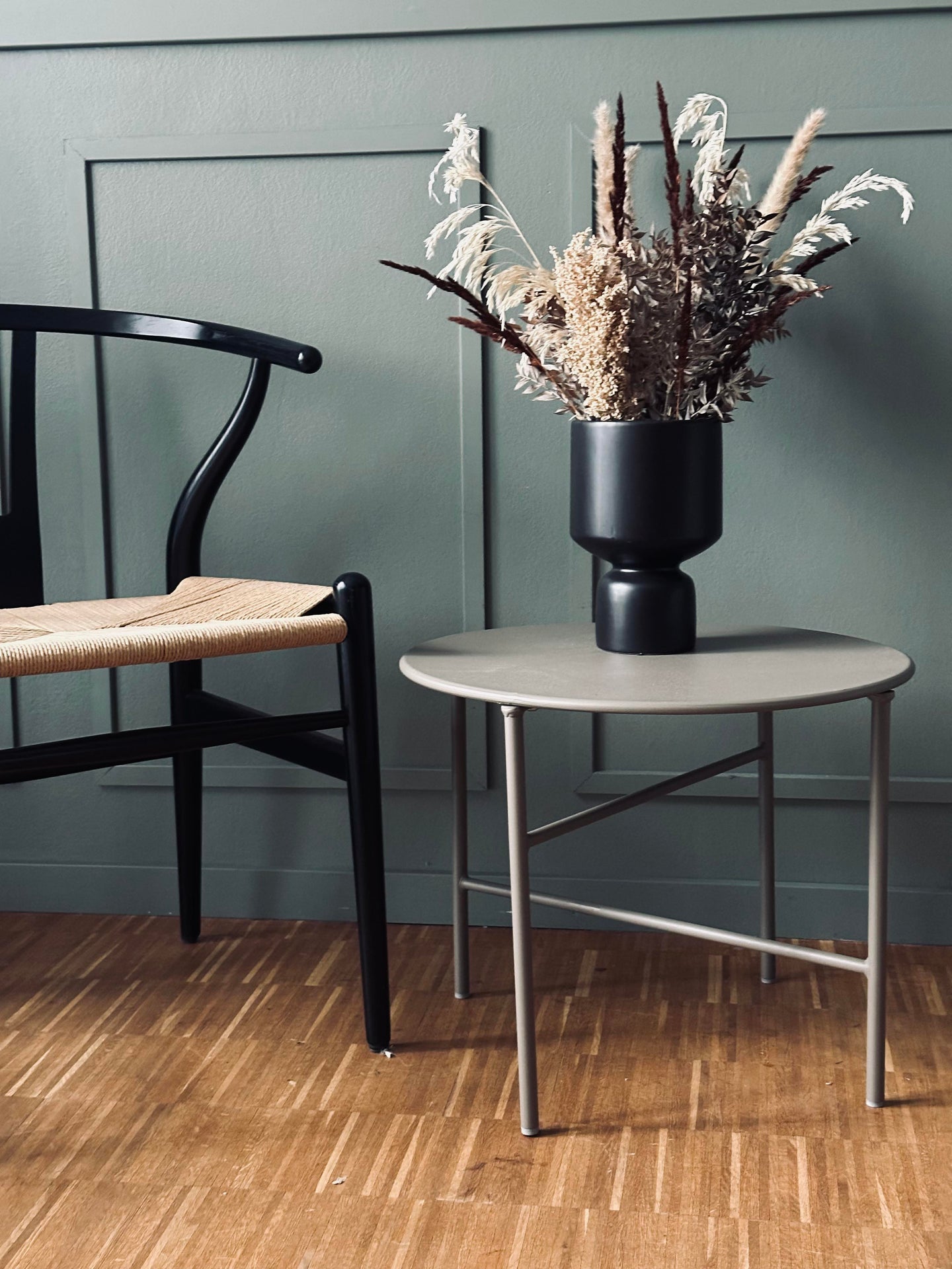 Bord til inne og ute – Beige Dia 50 cm
