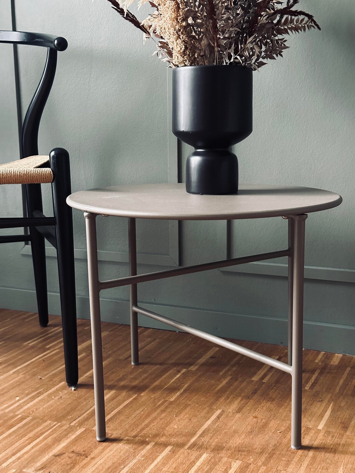 Bord til inne og ute – Beige Dia 50 cm