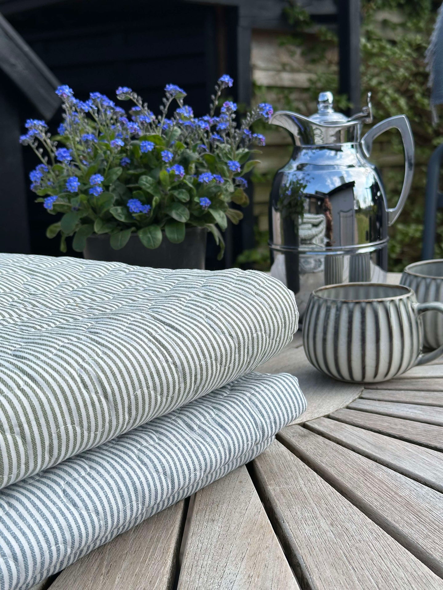 Picnicteppe Grønn stripet