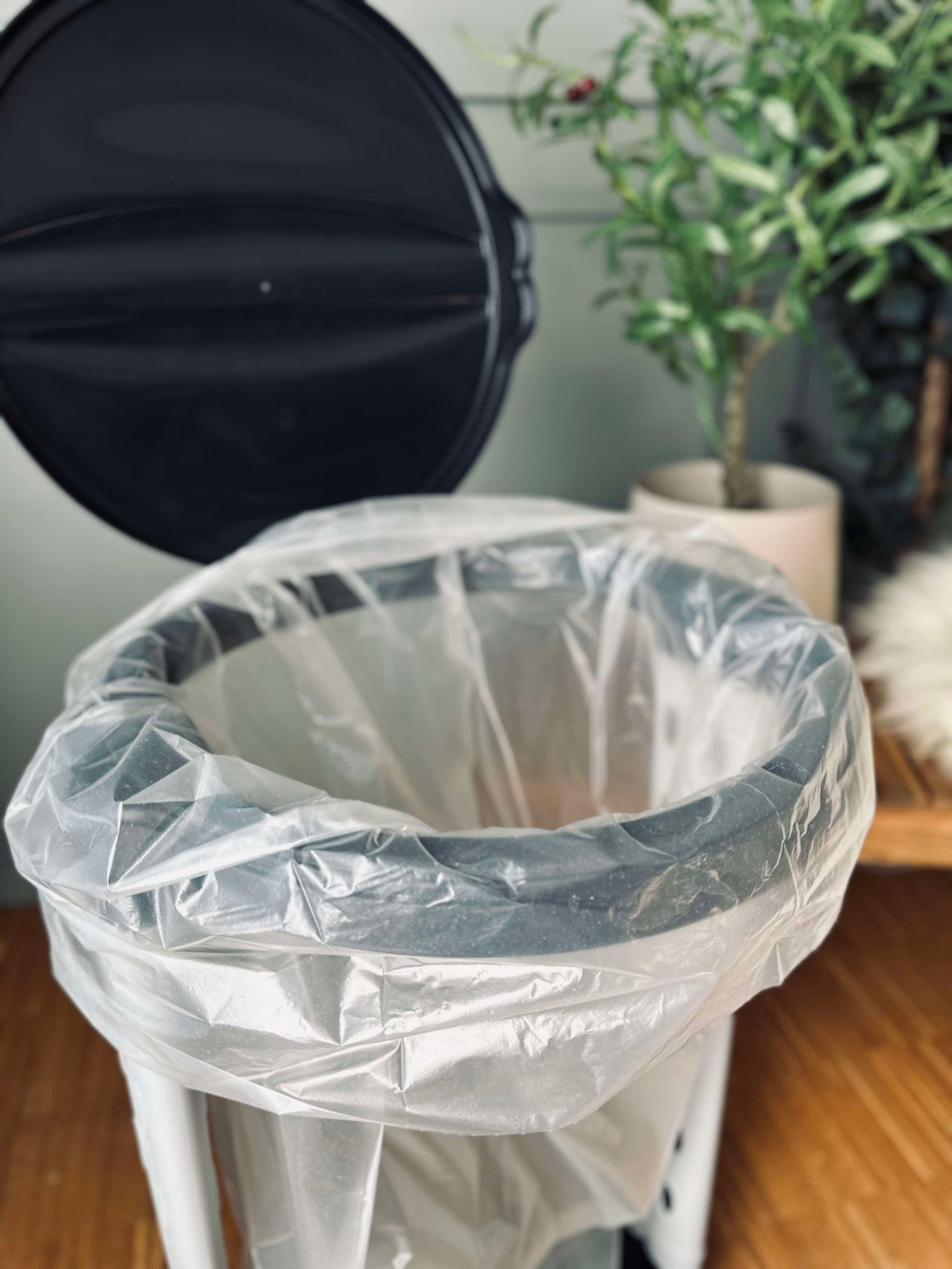 Stativ for søppelposer