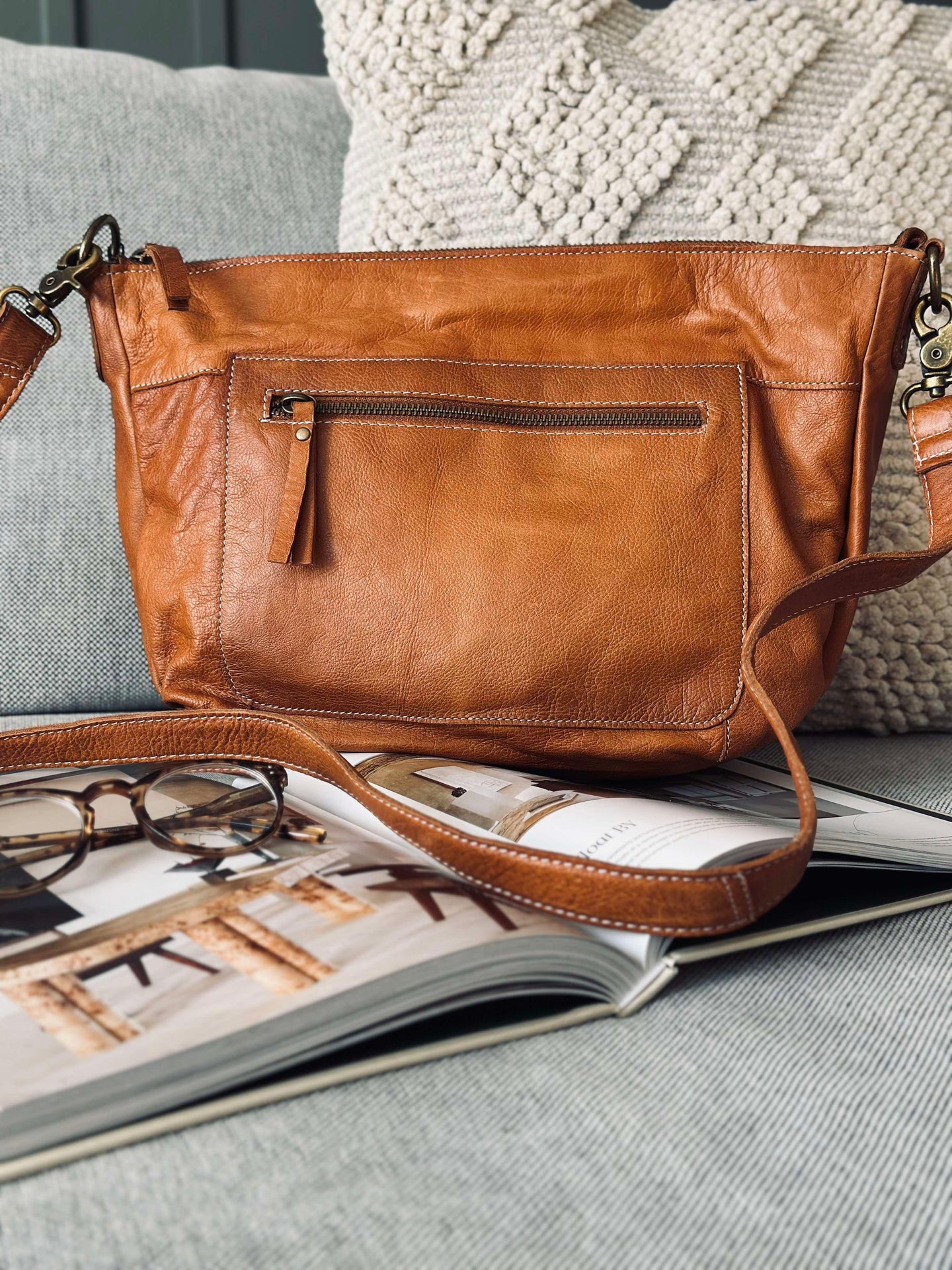 Skulderveske Naomi small - Cognac