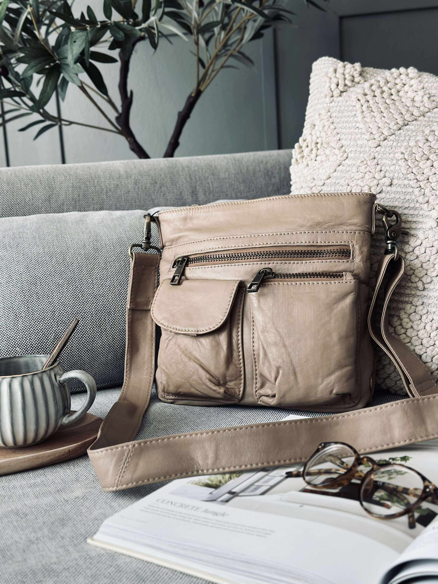Crossbody LATTE - Ultra myk