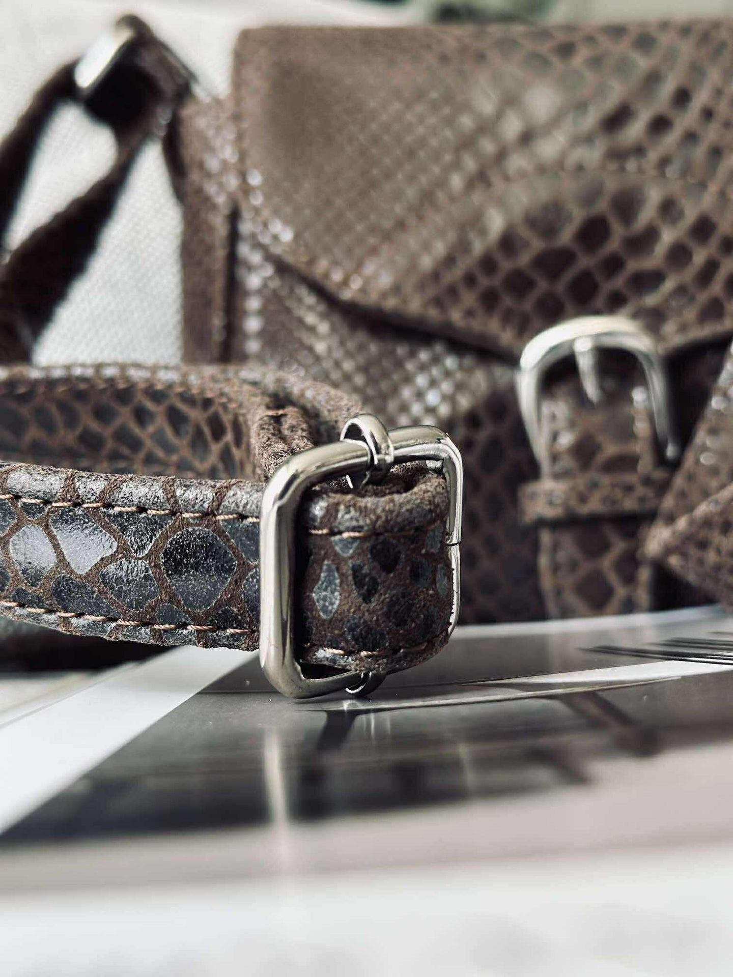 Crossbody Aura - Brun croco