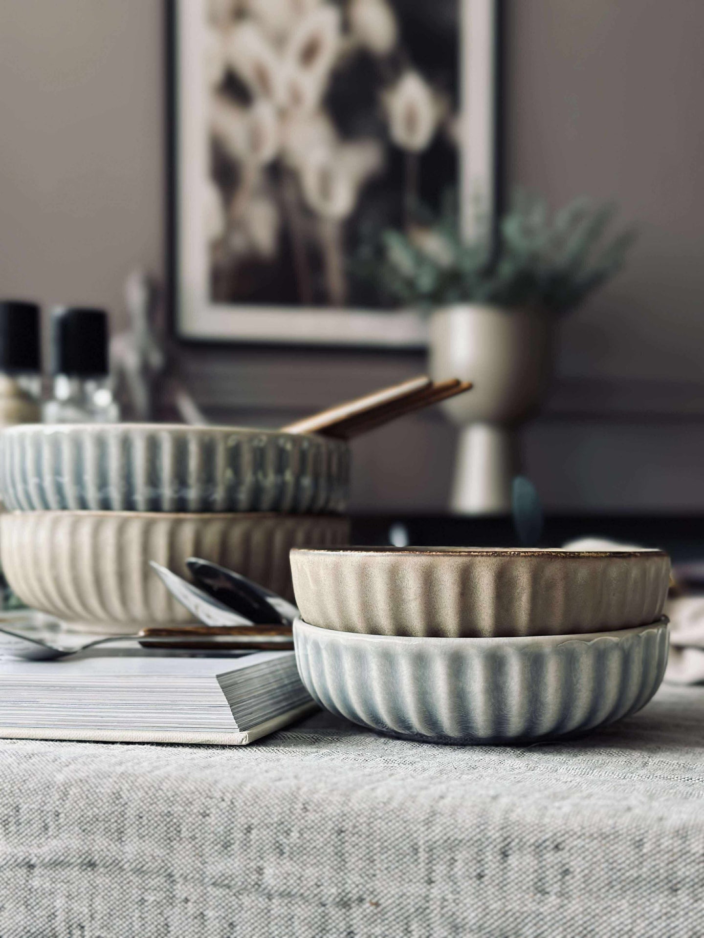 Bolle VIGA stripet steintøy - Matt brun 16cm