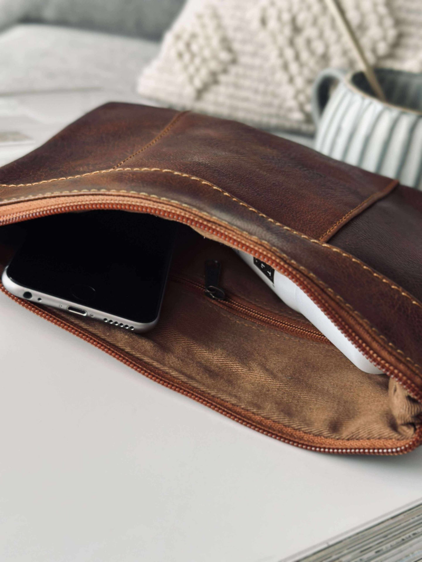 Clutch Oline Dark cognac
