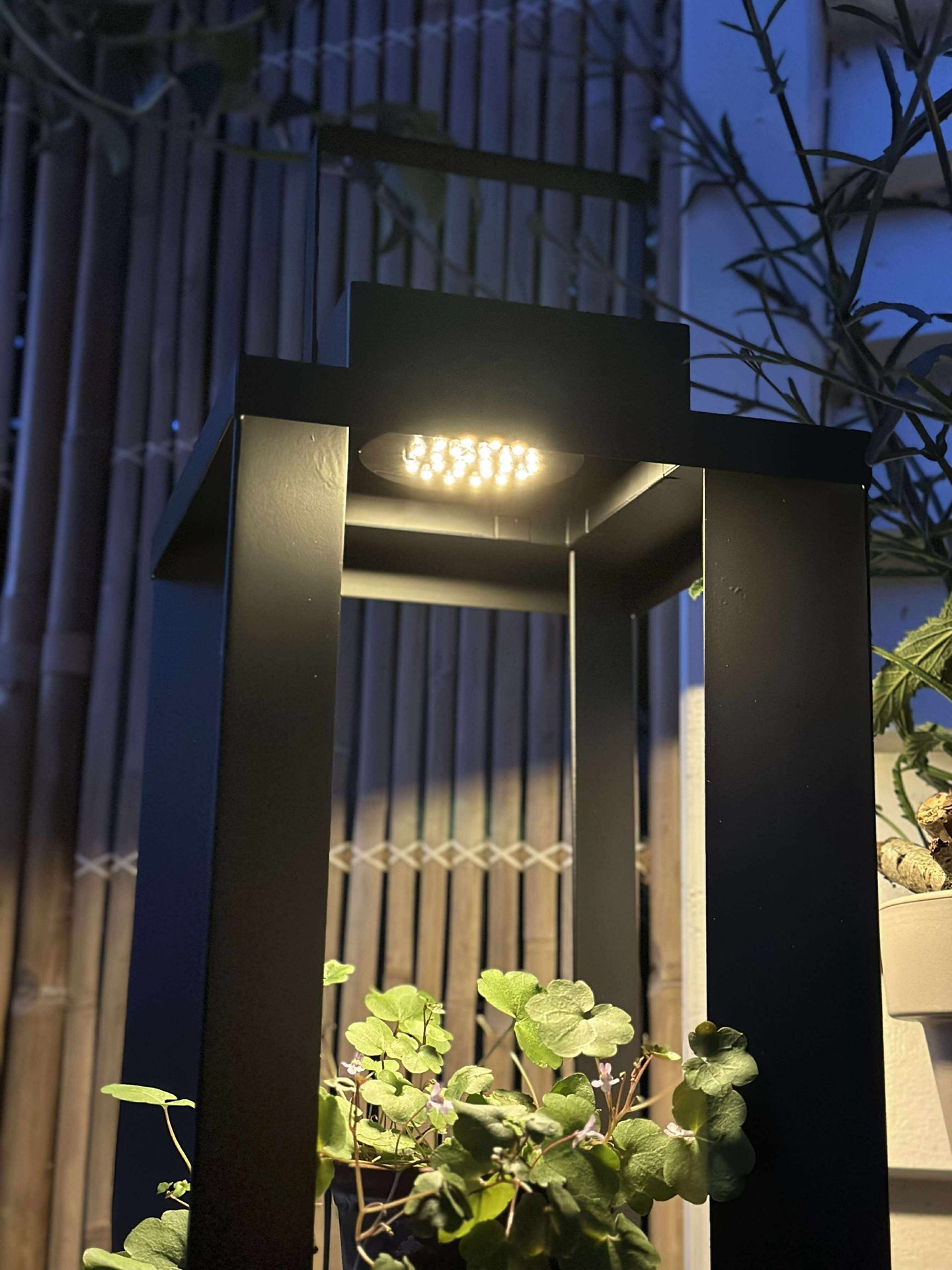 Lanterne LUX med solceller