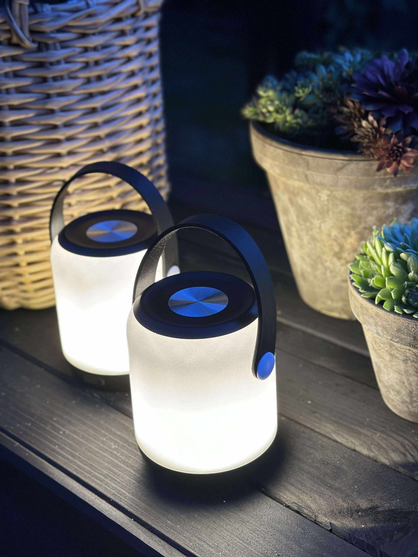 LED touch-lanterne med stropp