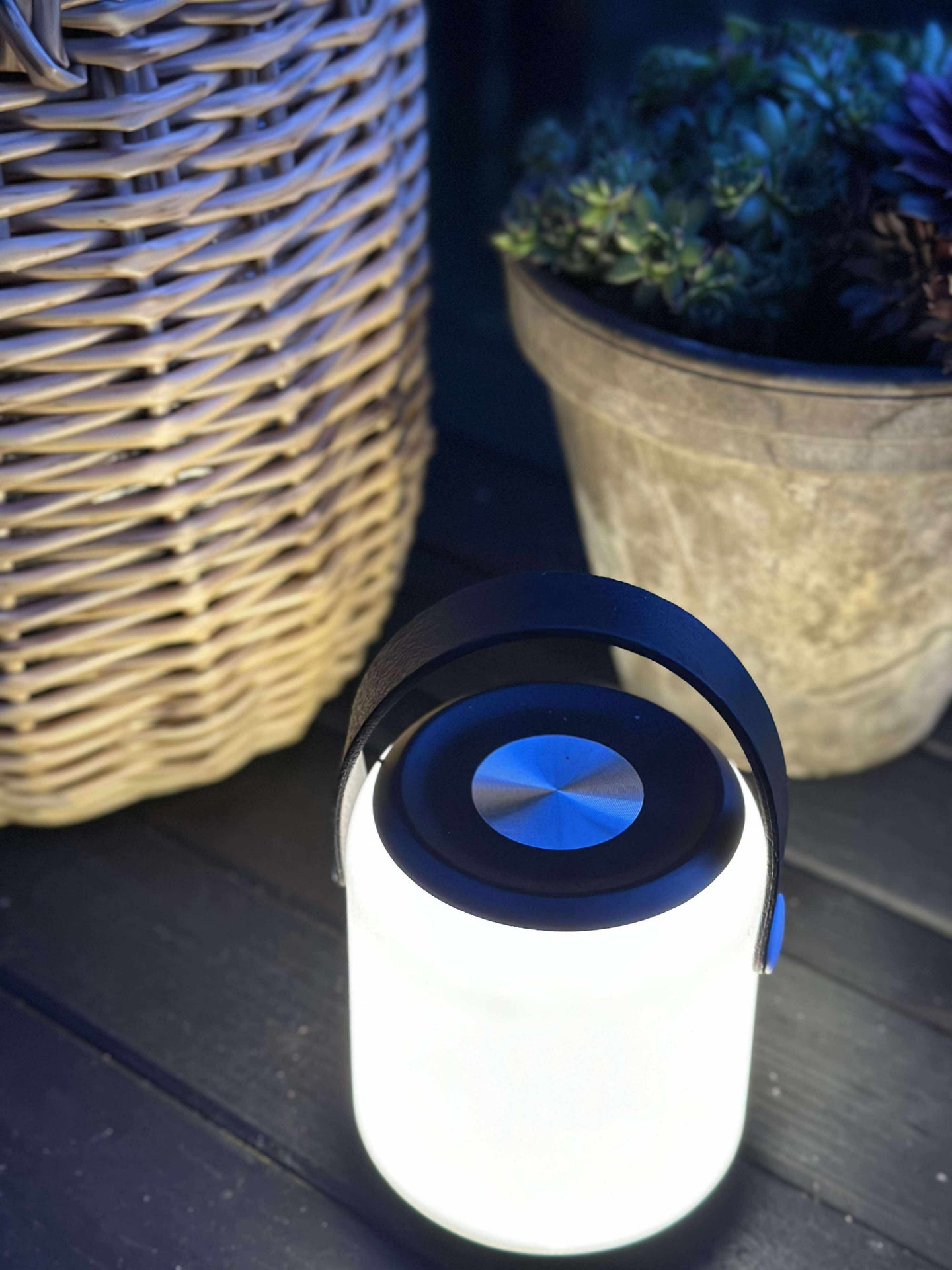 LED touch-lanterne med stropp