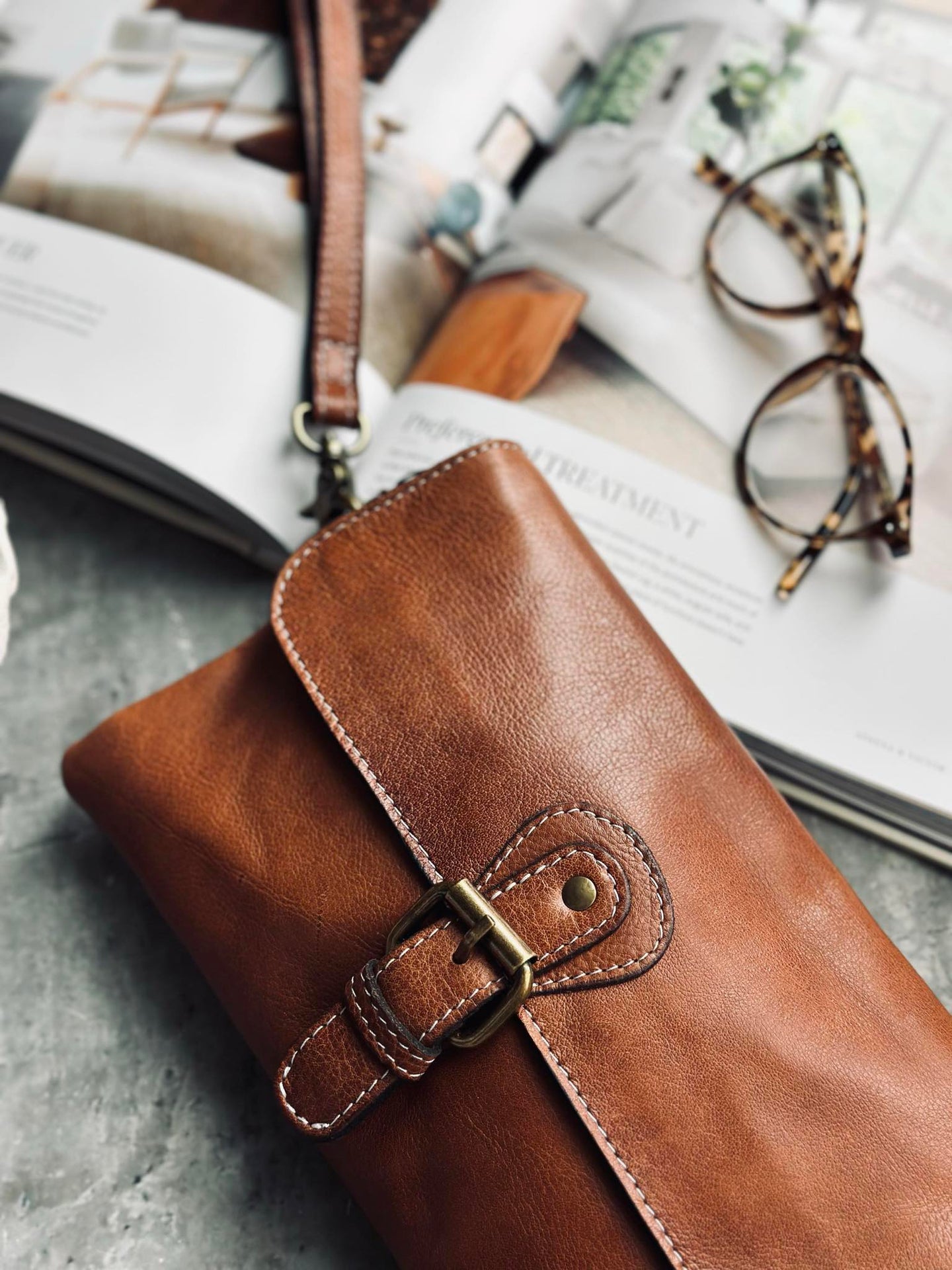 Clutch Jodi - Walnut