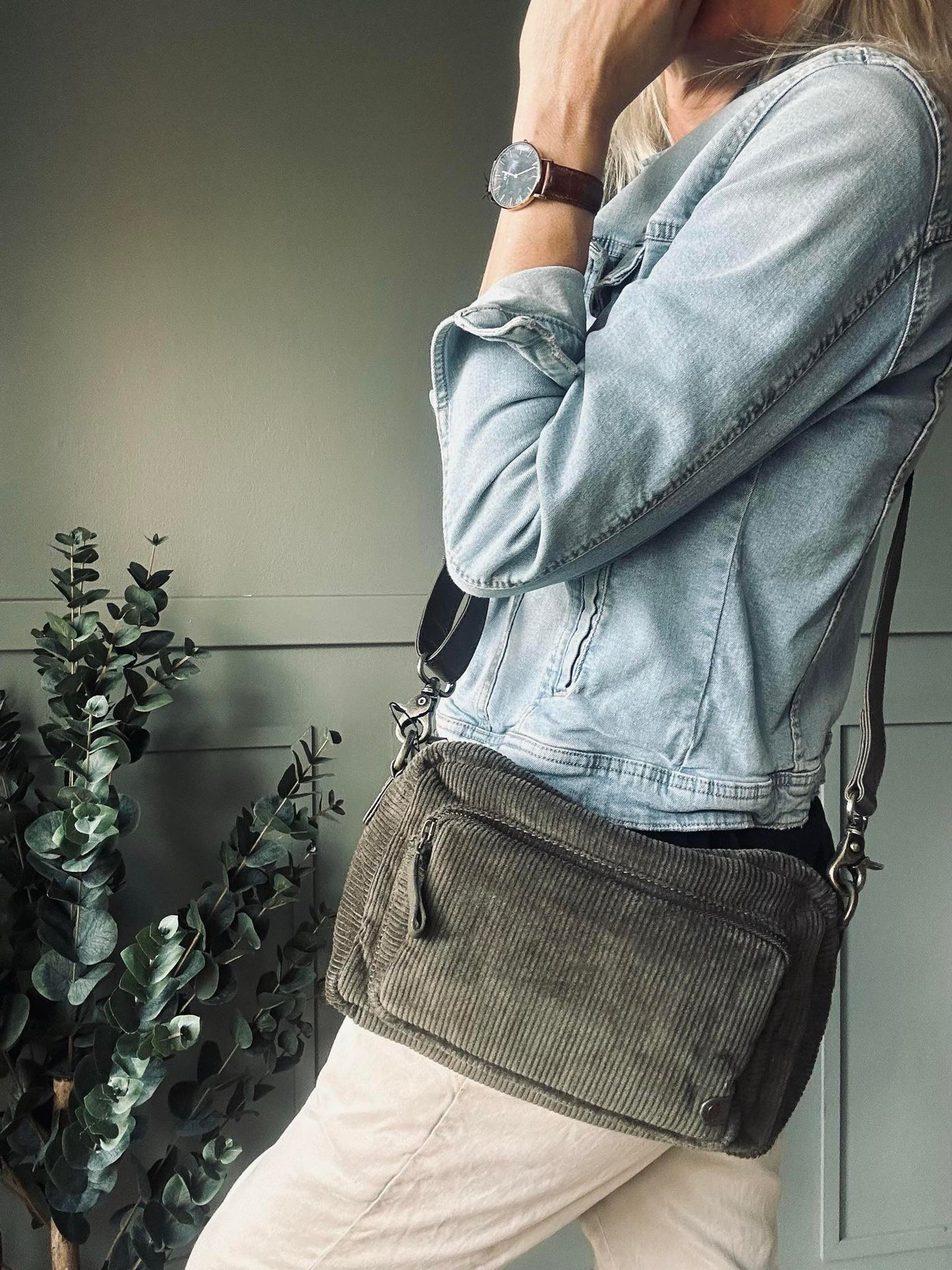 Crossbody Army fløyel