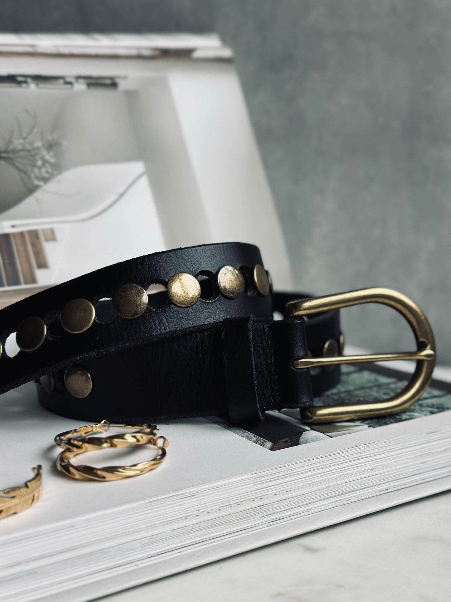 Jeansbelte dekorert med nitter - Black