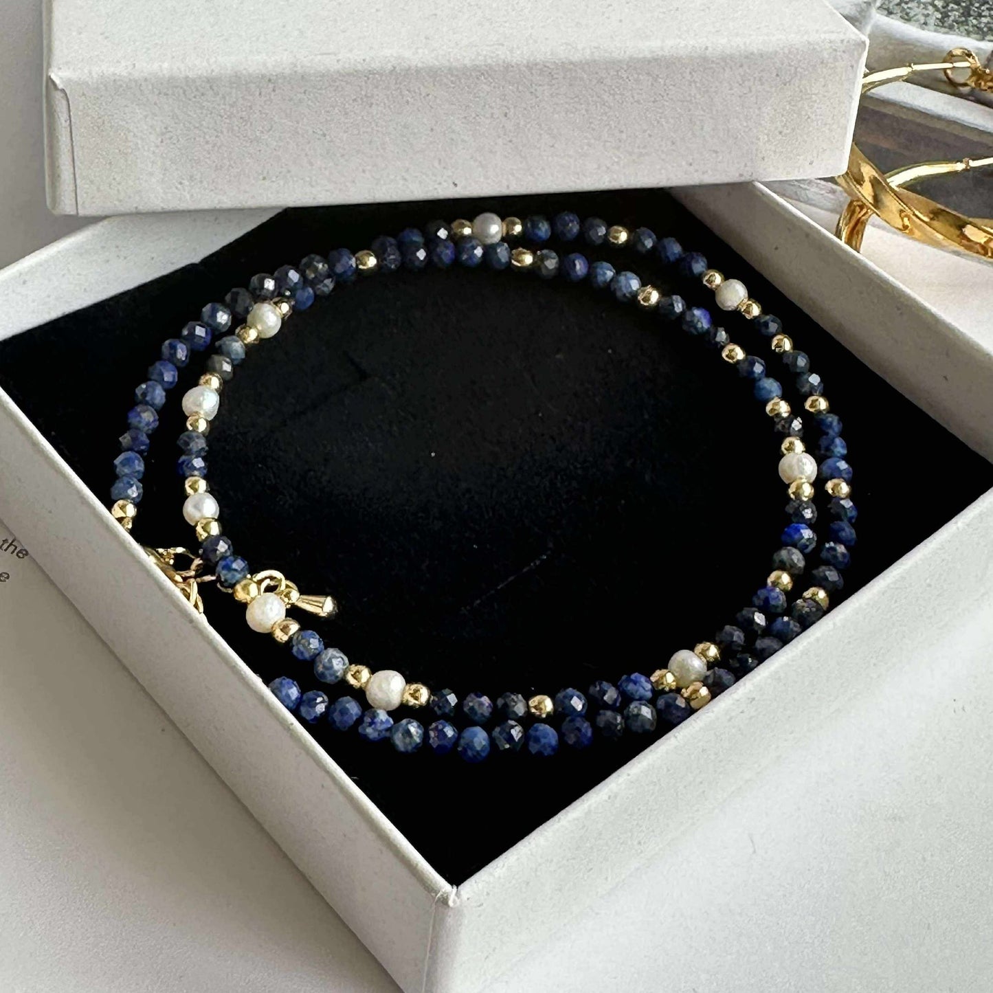 Halskjede Lilja - med ekte ferskvannsperler