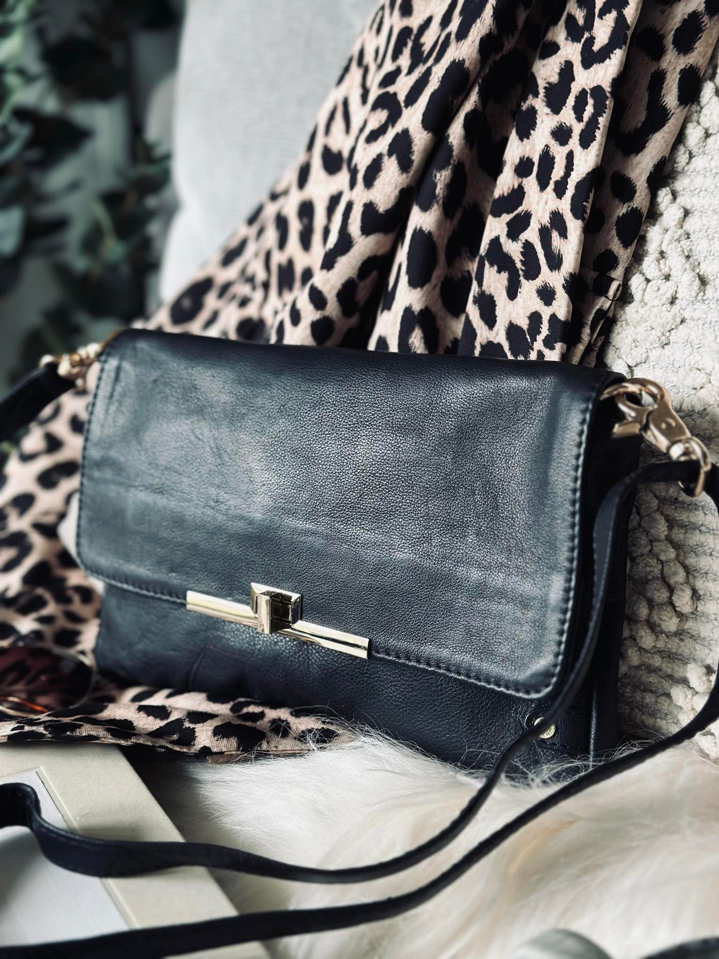 Clutch Elegant svart / gull
