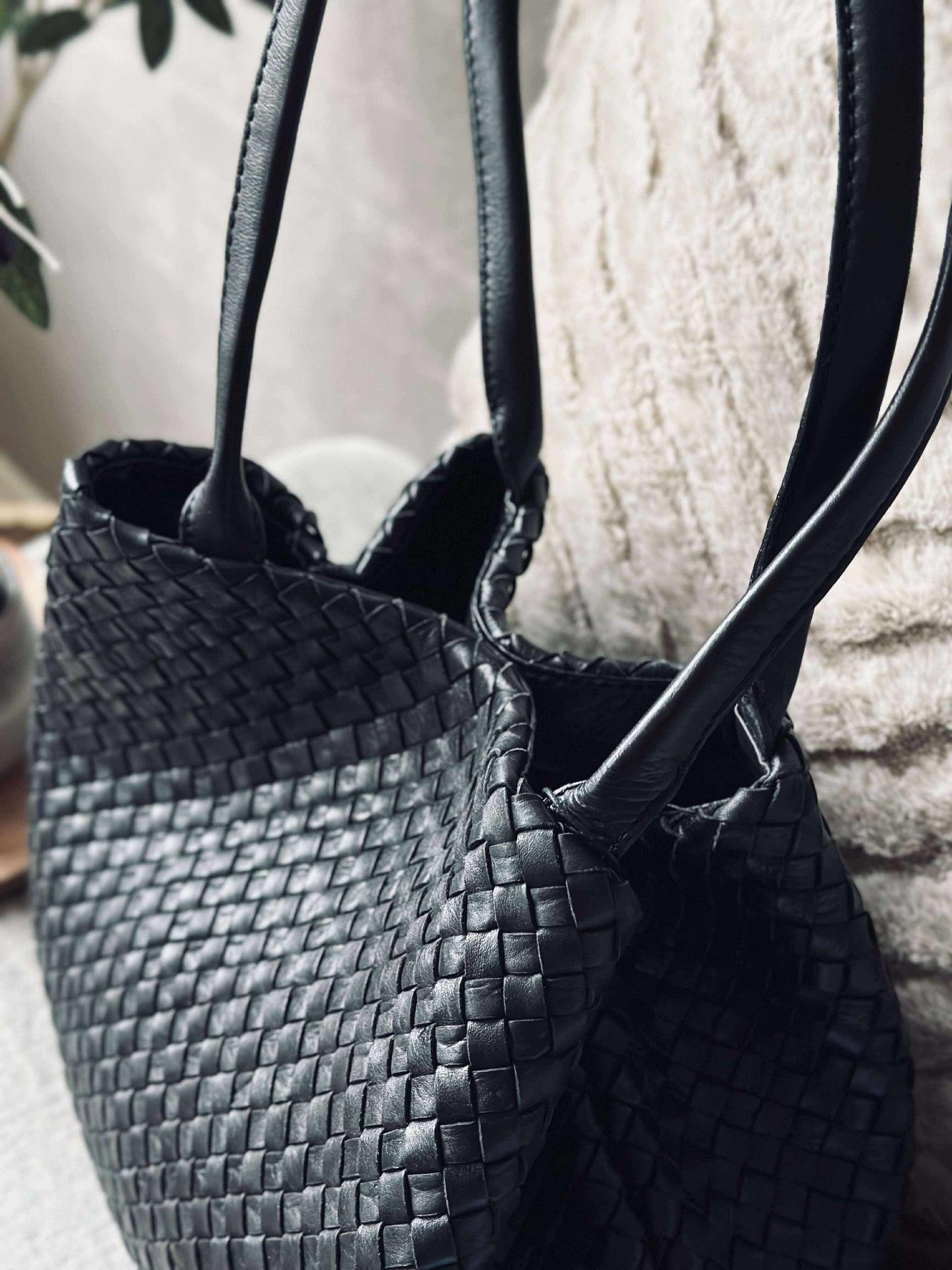 Shopper i flettet skinn - Black