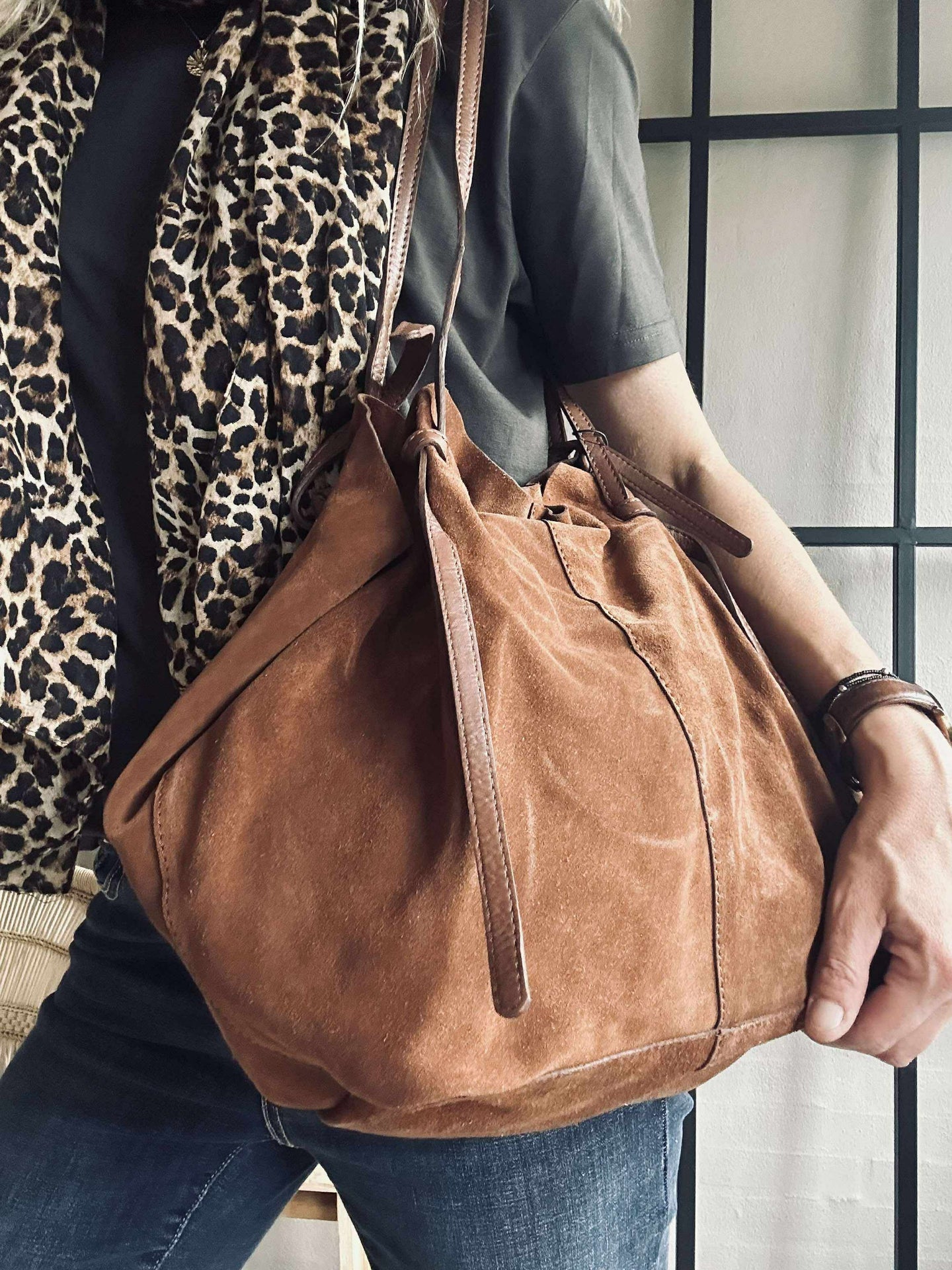 Vakker ruskinnshopper - Cognac