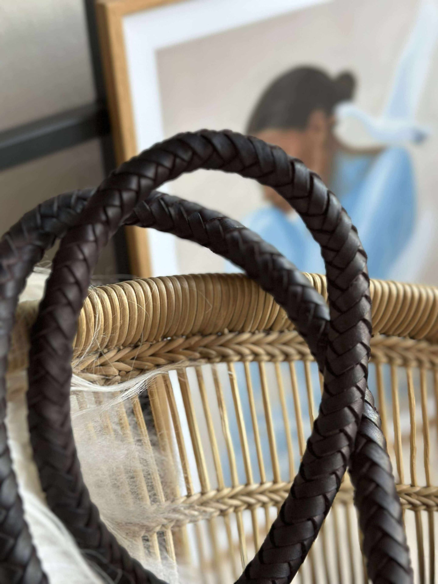 Skulderveske med vakker flettet rem - Brown