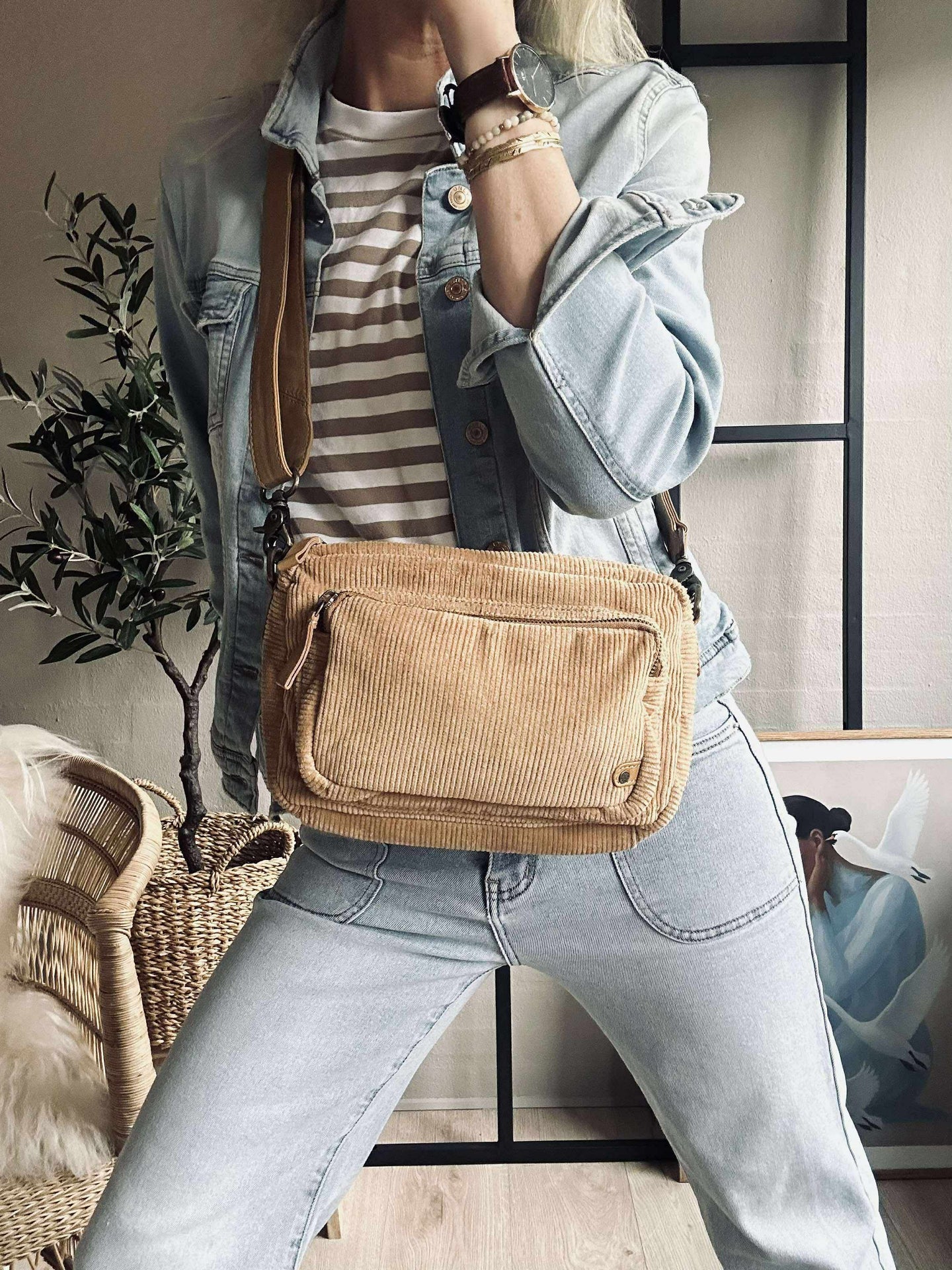 Crossbody Tan fløyel