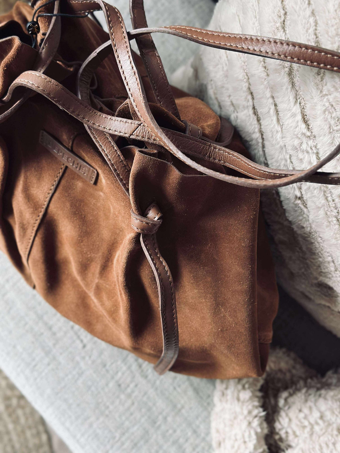Vakker ruskinnshopper - Cognac