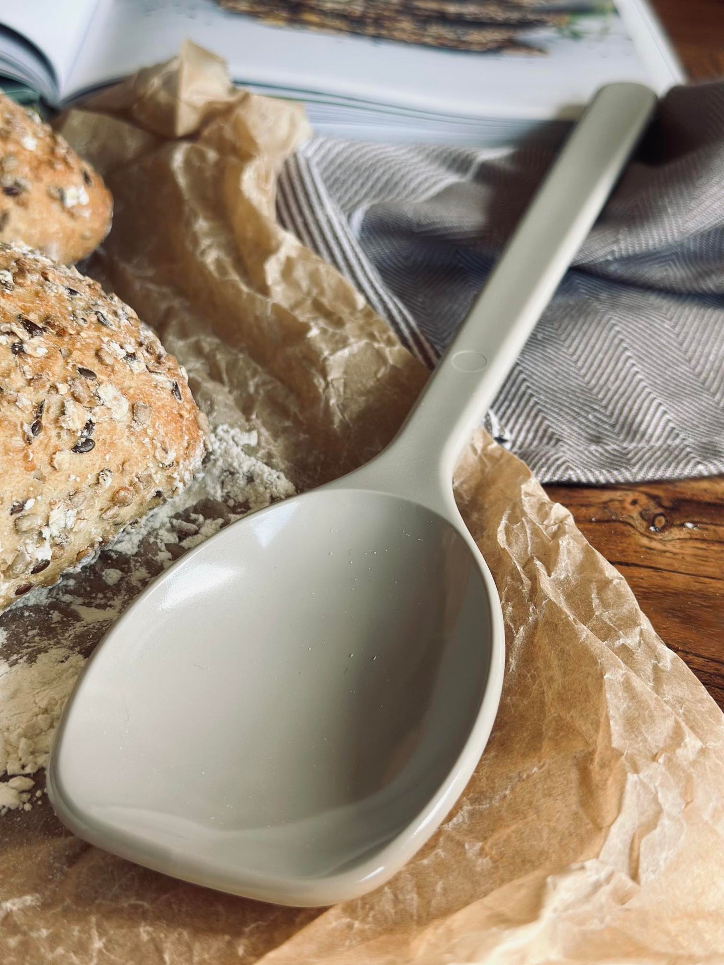 Gryteskje - Norsk Designklassiker - Humus