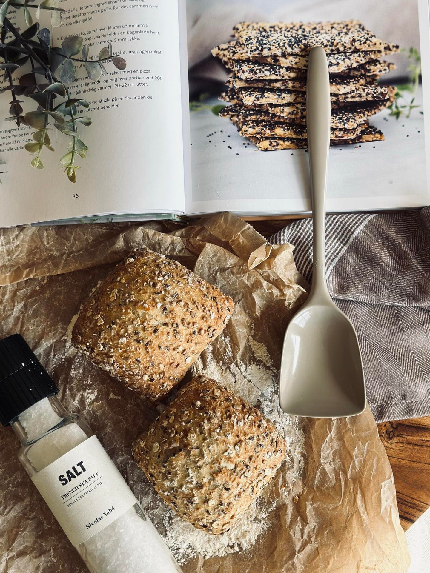 Gryteskje - Norsk Designklassiker - Humus