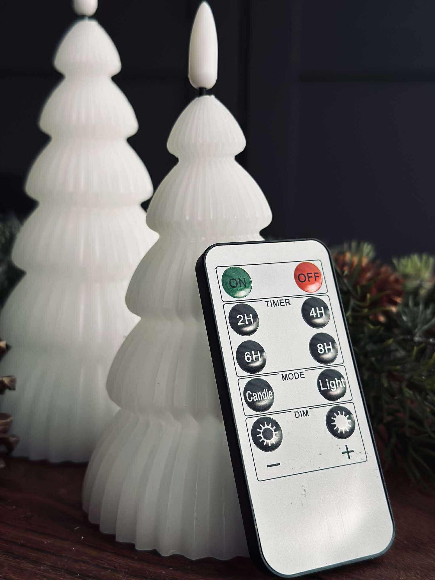 Juletre med LED-lys - Sett med 2 stk. Hvit