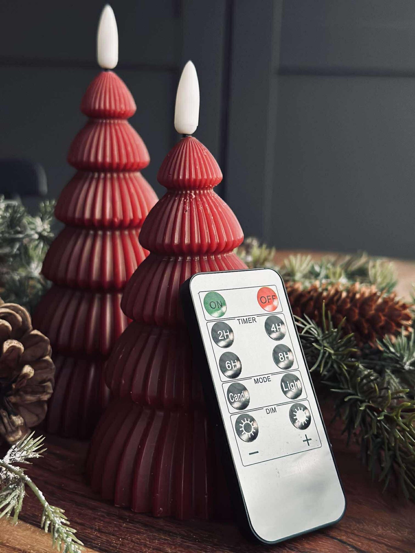 Juletre med LED-lys - Sett med 2 stk. Rød