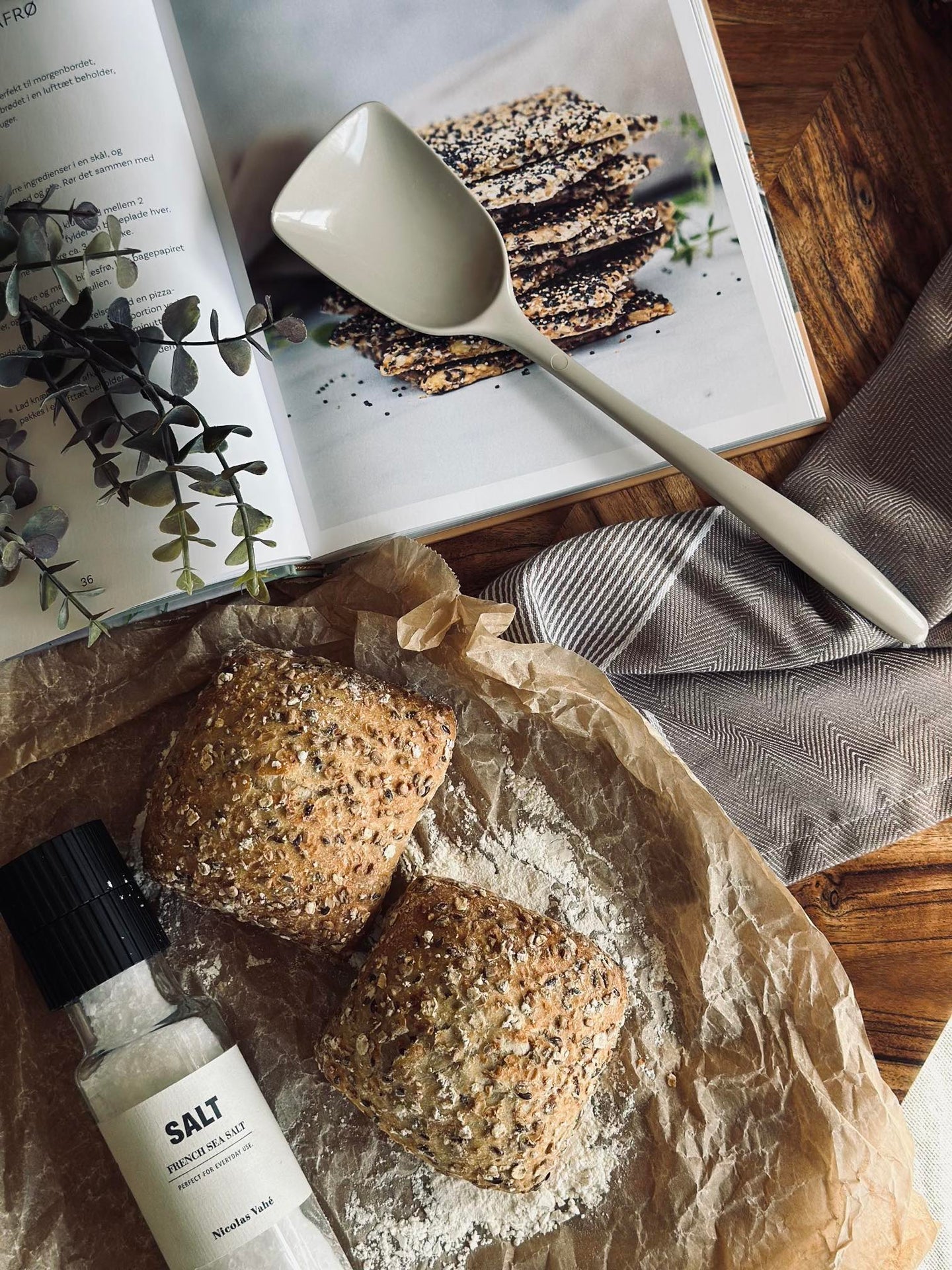 Gryteskje - Norsk Designklassiker - Humus