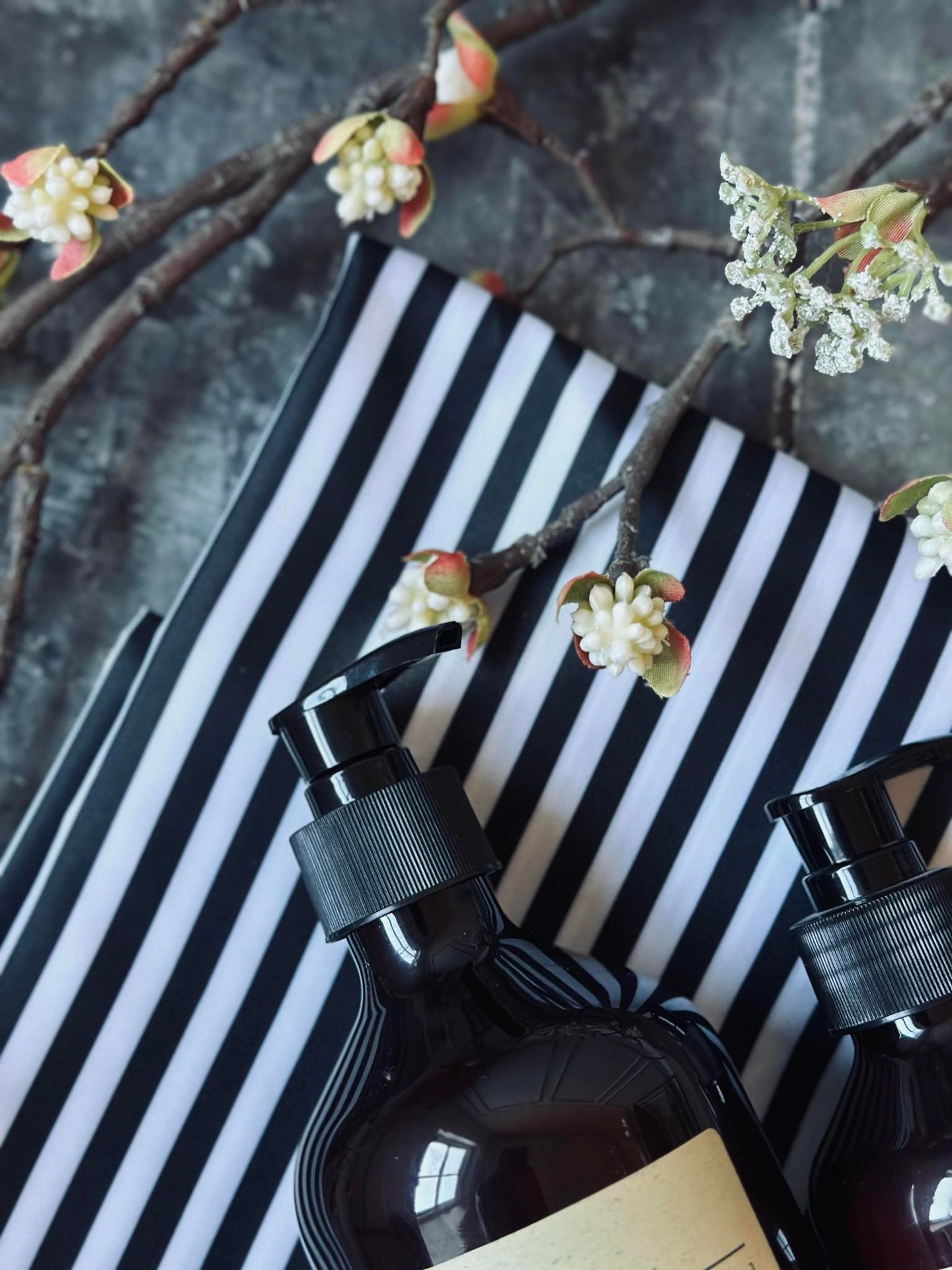 Dusjforheng - Svart stripe