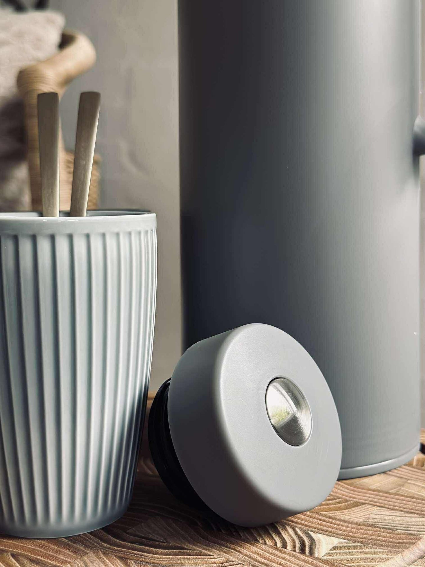 Termokanne – Med trykknappfunksjon - 1 liter