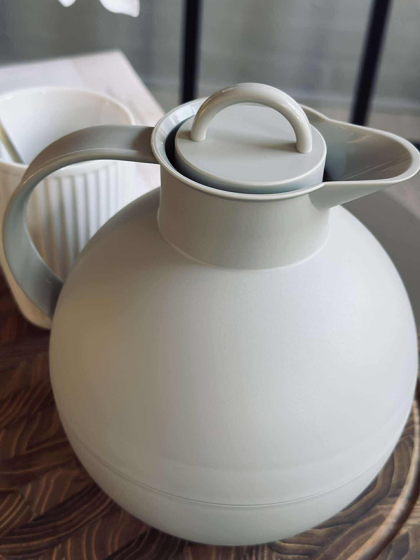 Termokanne – Kulekanne - Frost ørkengrå - 0,94 liter