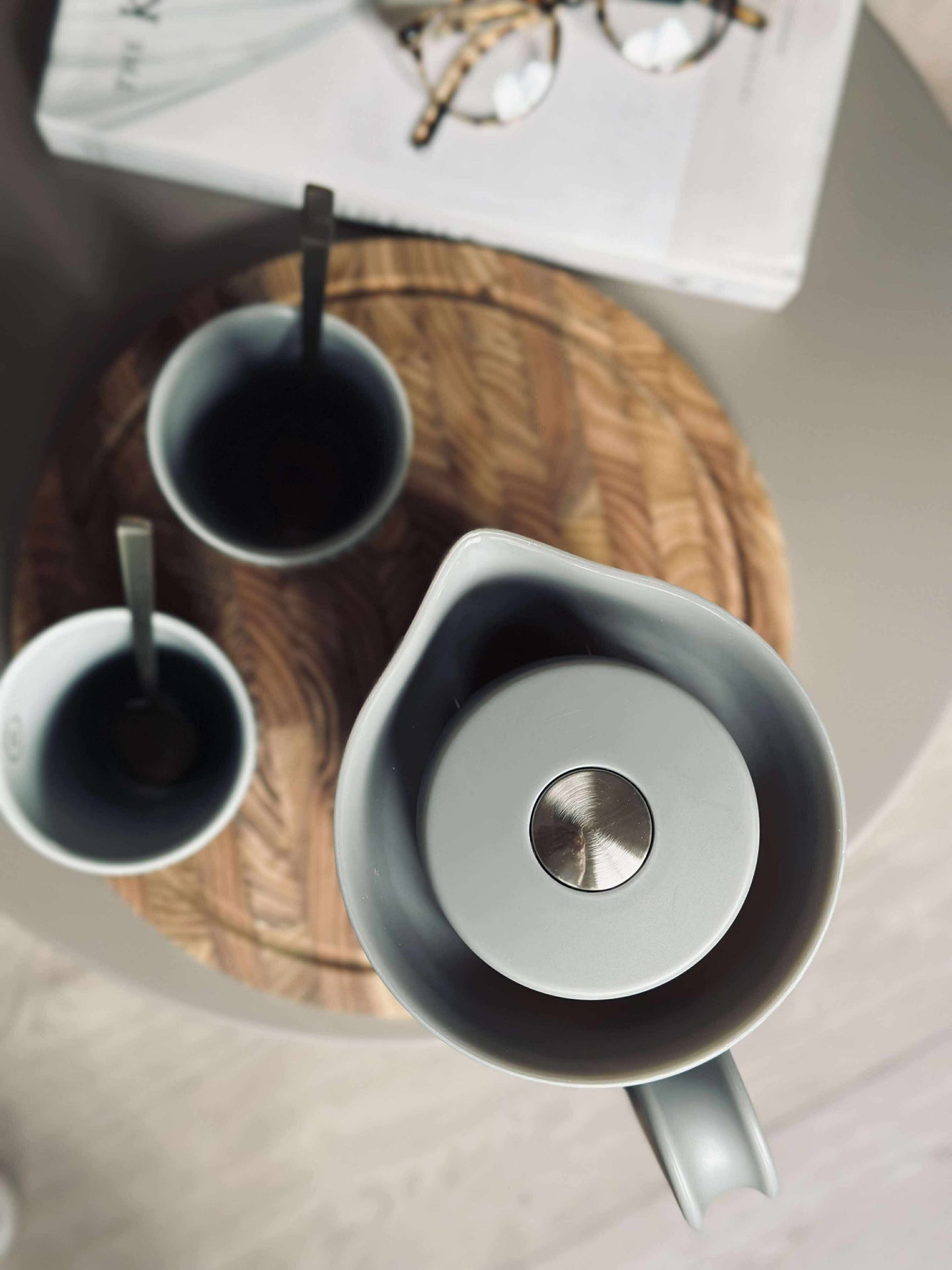 Termokanne – Med trykknappfunksjon - 1 liter