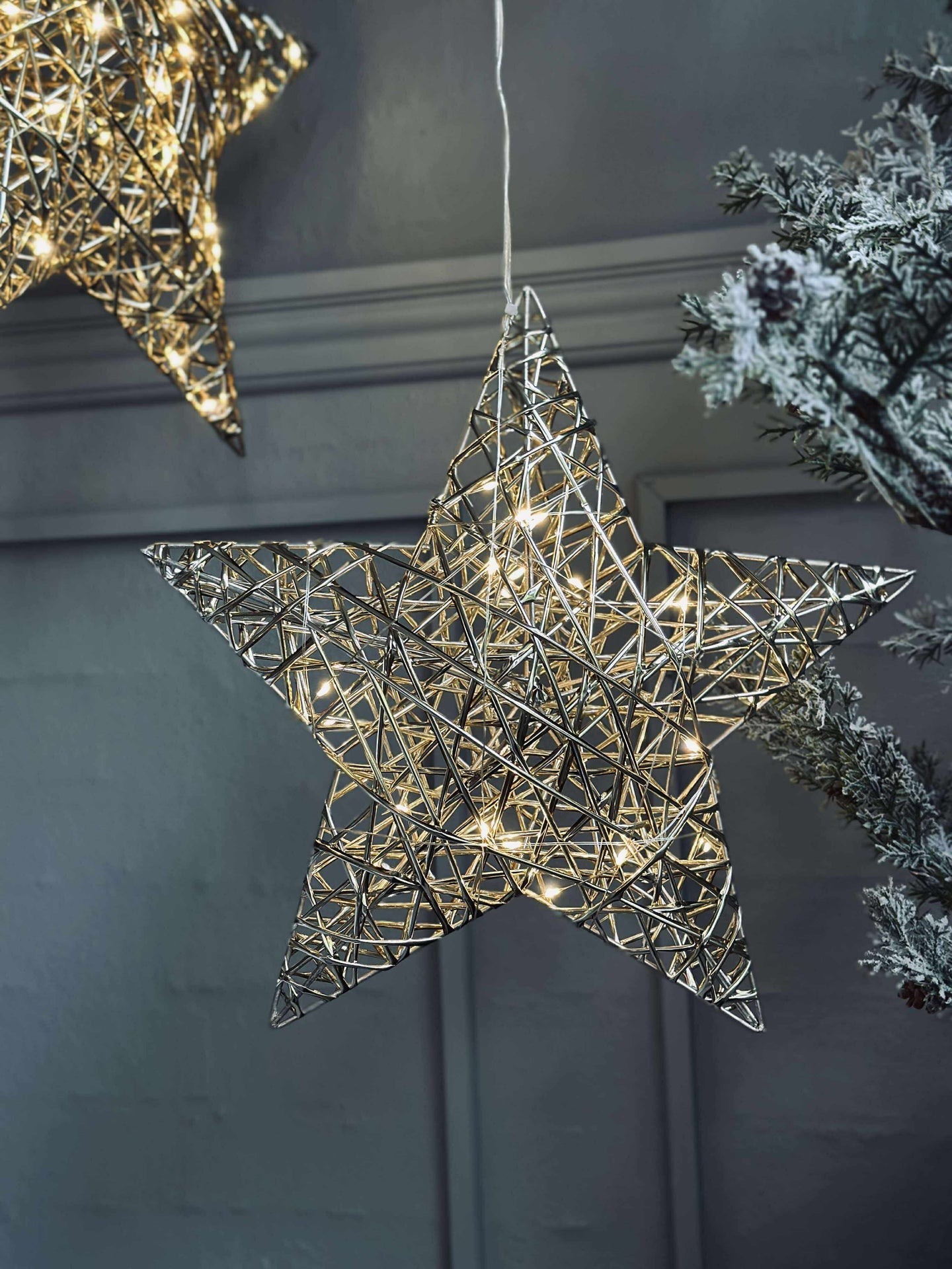 Stjerne med LED-lys - Gull